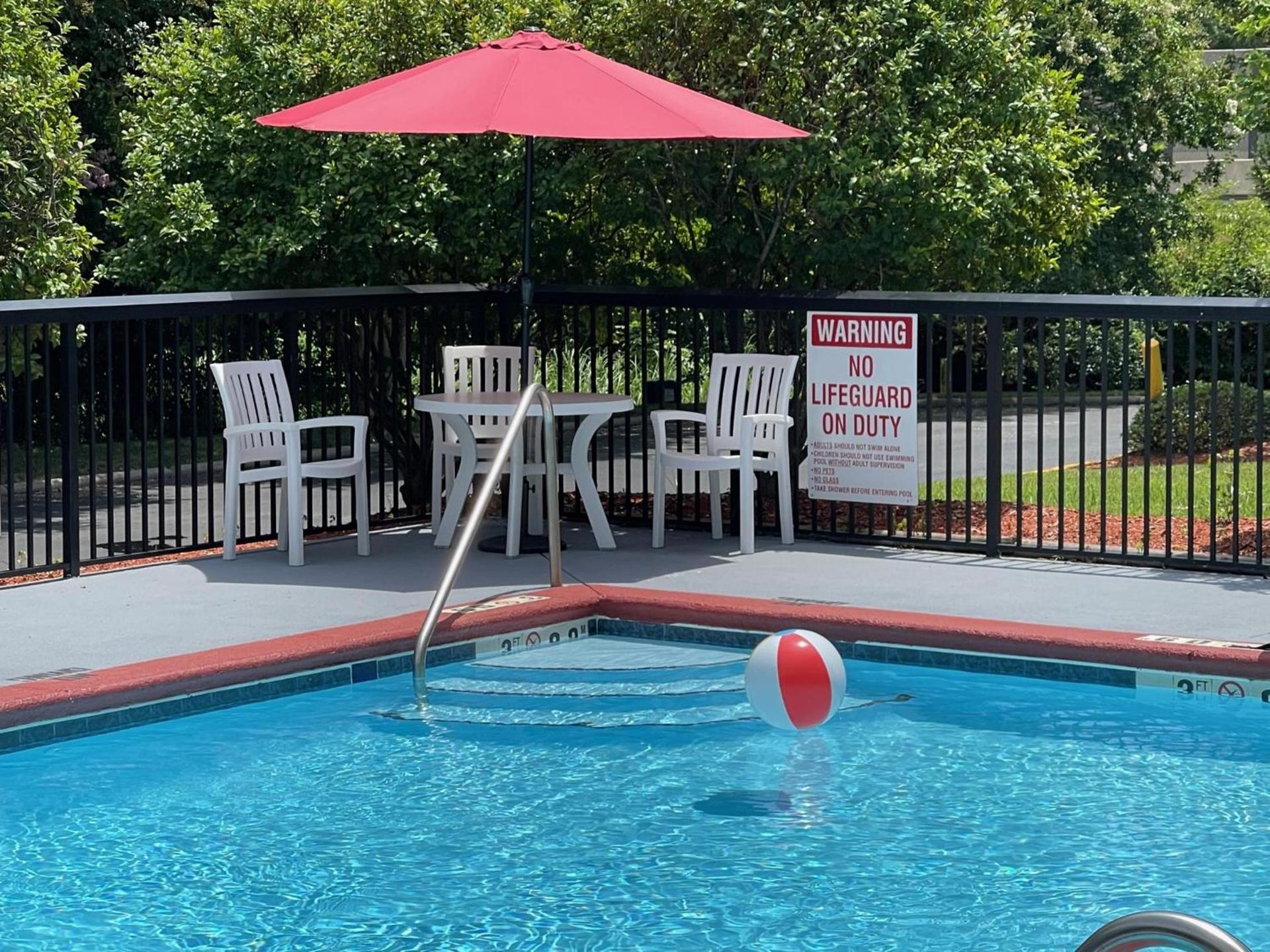 Comfort Suites Salisbury I-85 photo 34