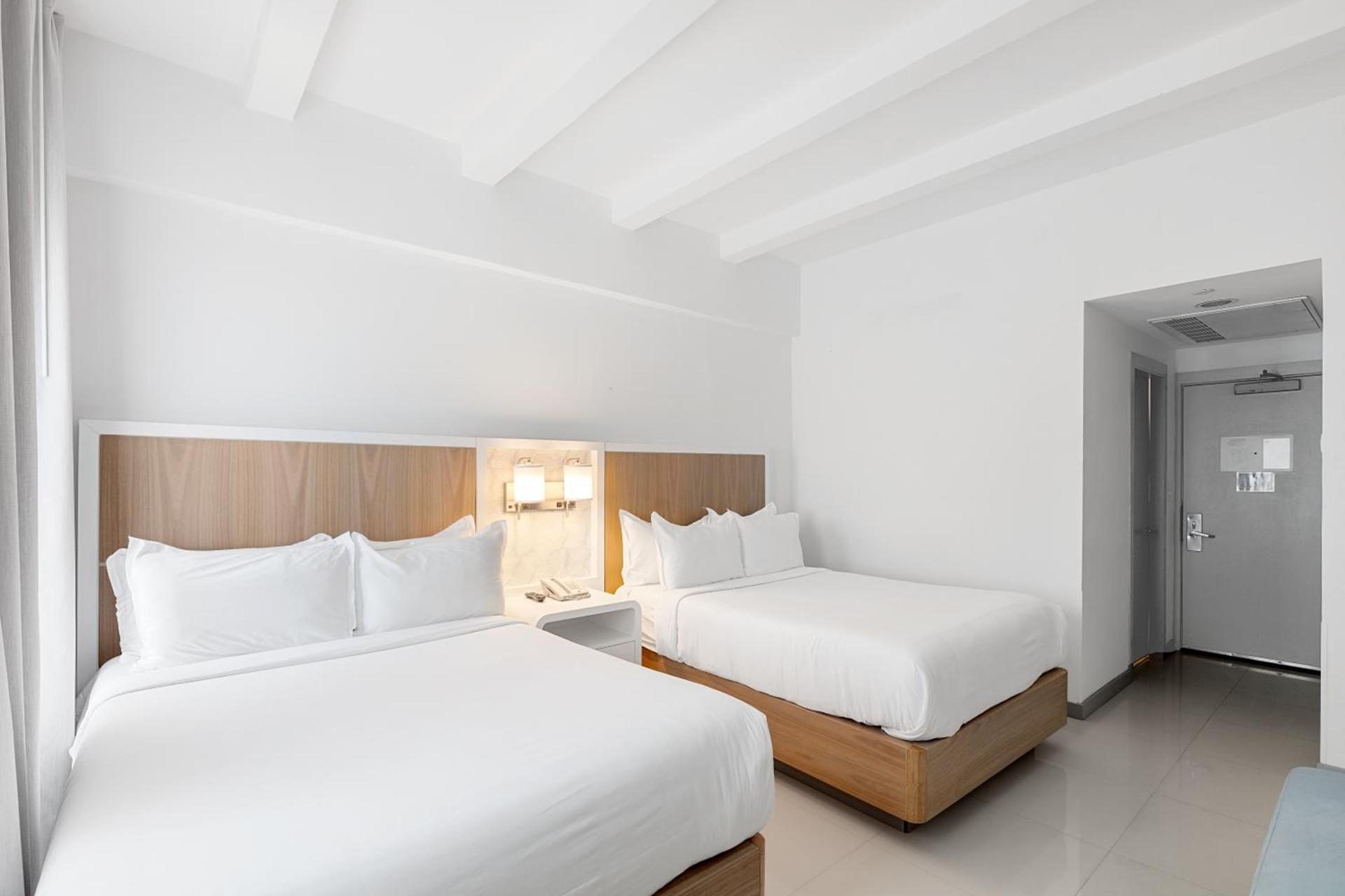The Townhouse Hotel photo 59