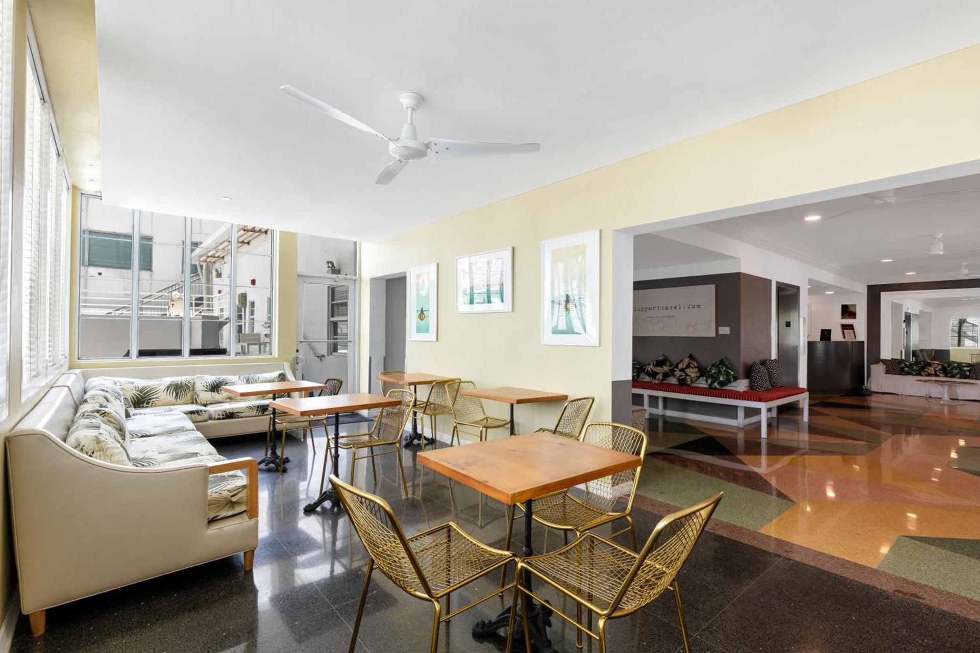 The Townhouse Hotel photo 46