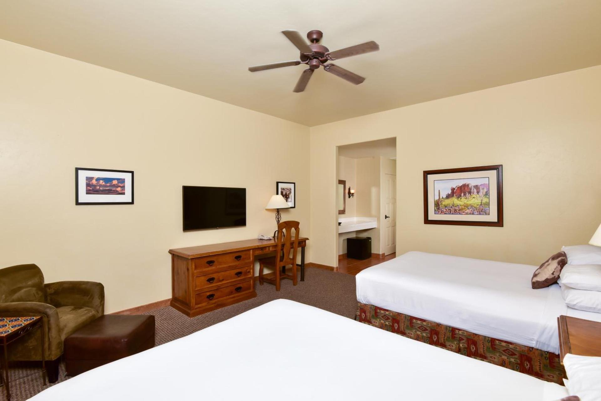 Lodge On The Desert photo 56