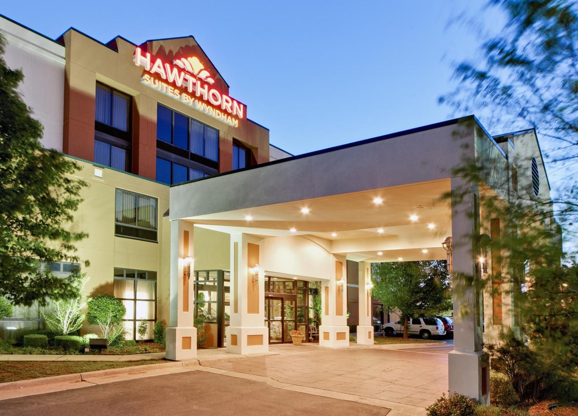 Hawthorn Suites Midwest City photo 2
