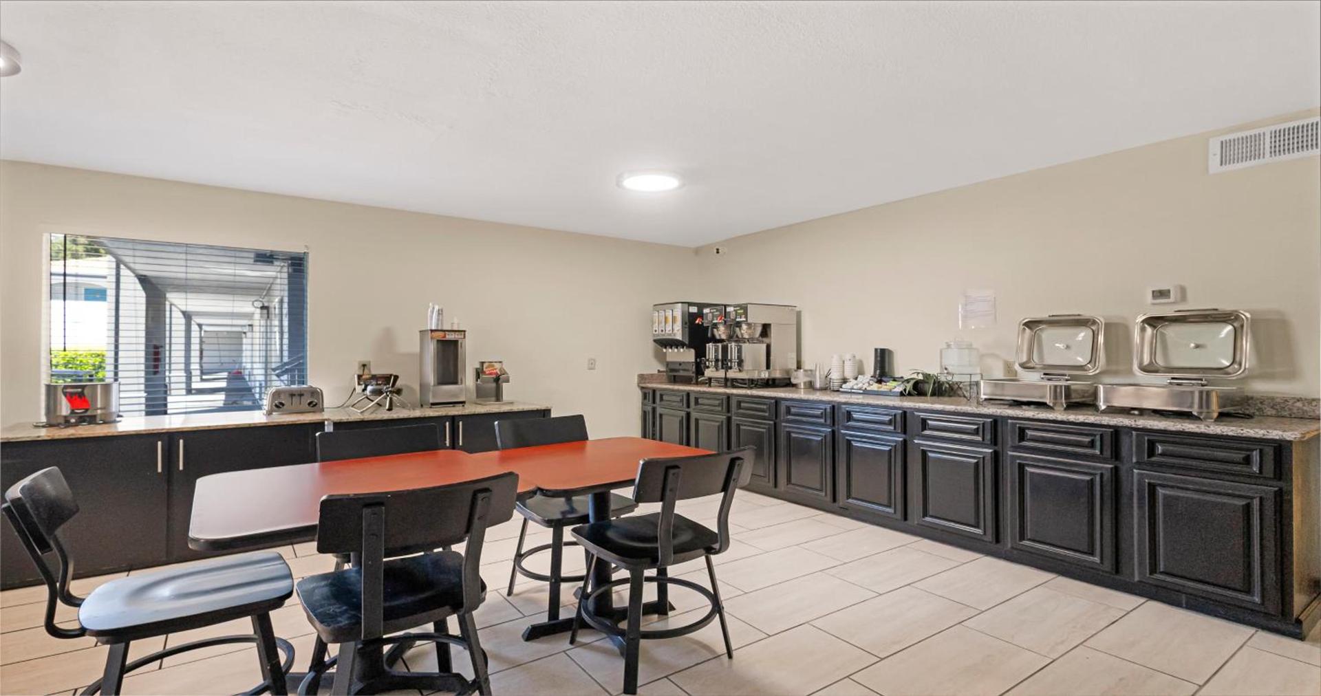 SureStay Plus Hotel by Best Western Sacramento North photo 89