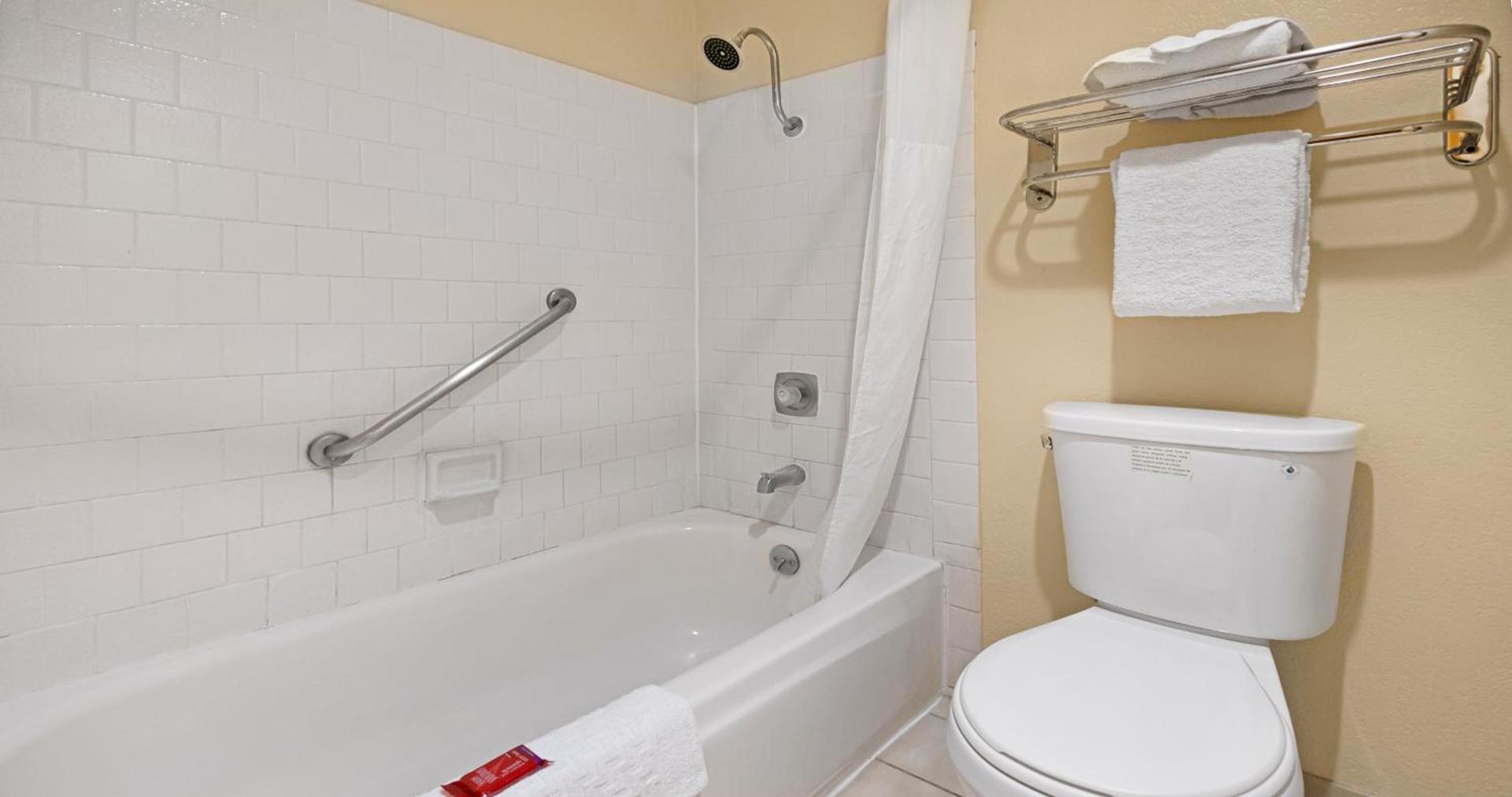 SureStay Plus Hotel by Best Western Sacramento North photo 98