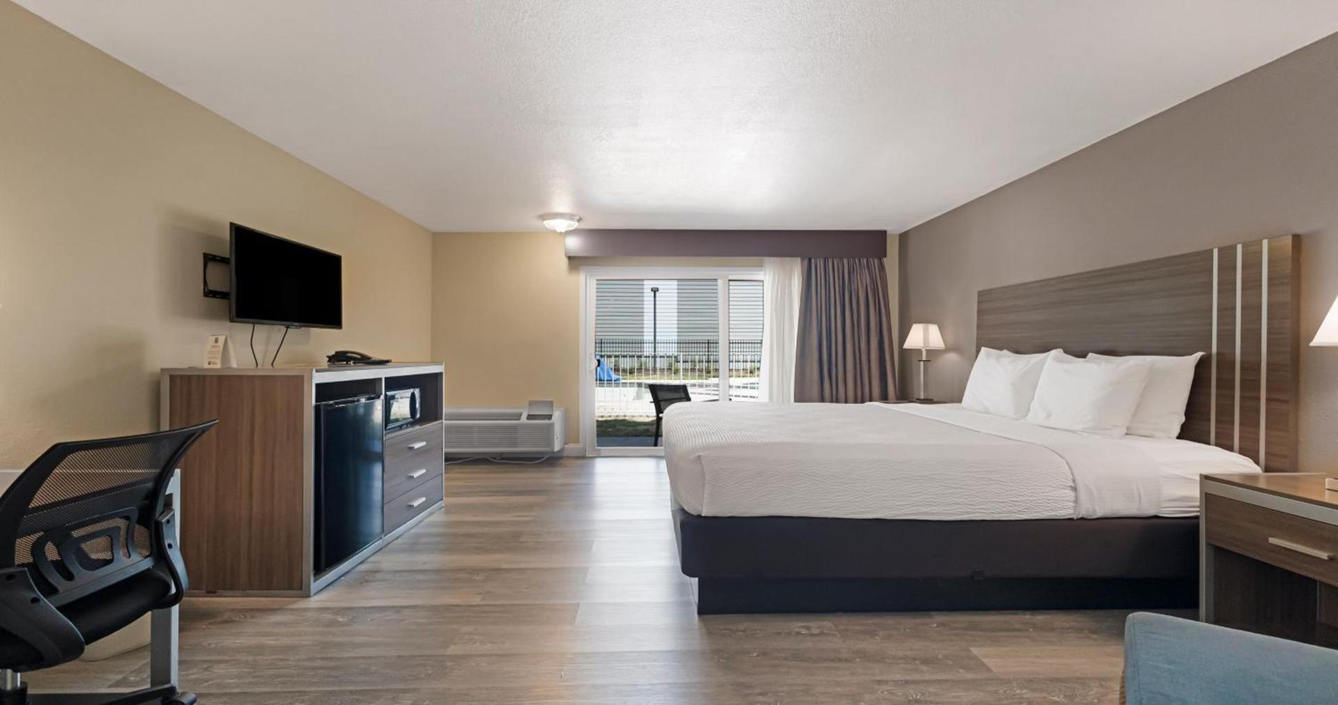 SureStay Plus Hotel by Best Western Sacramento North photo 100
