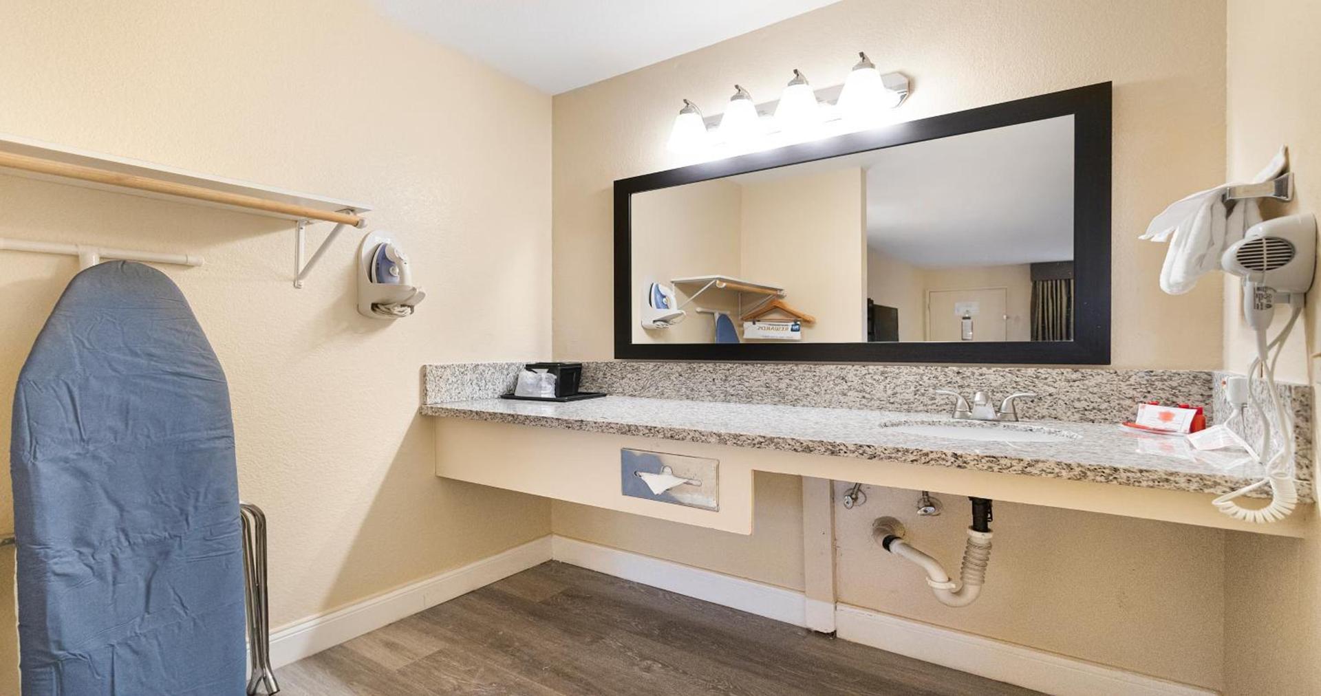 SureStay Plus Hotel by Best Western Sacramento North photo 40