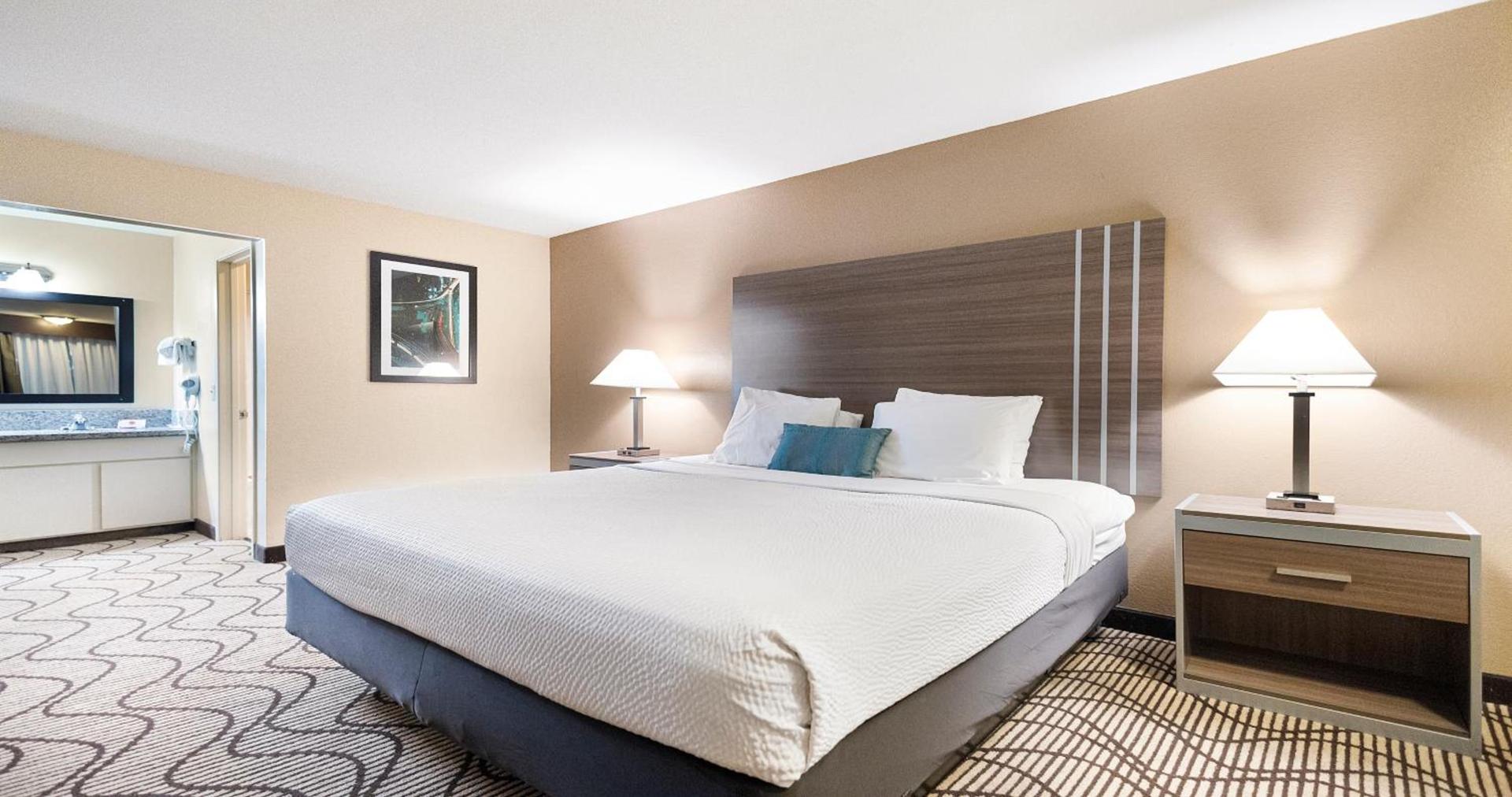 SureStay Plus Hotel by Best Western Sacramento North photo 56