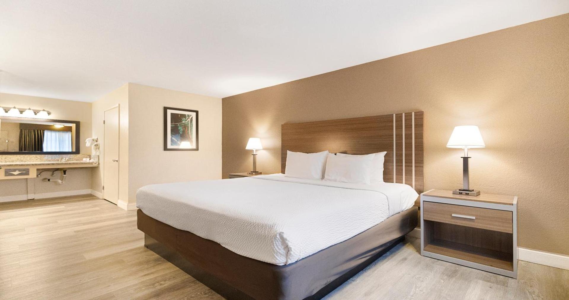 SureStay Plus Hotel by Best Western Sacramento North photo 44