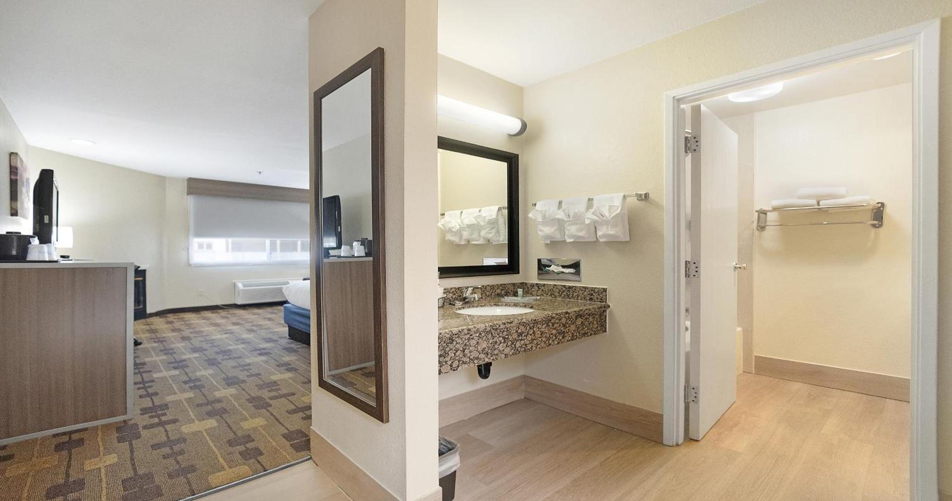Best Western Amador Inn photo 79