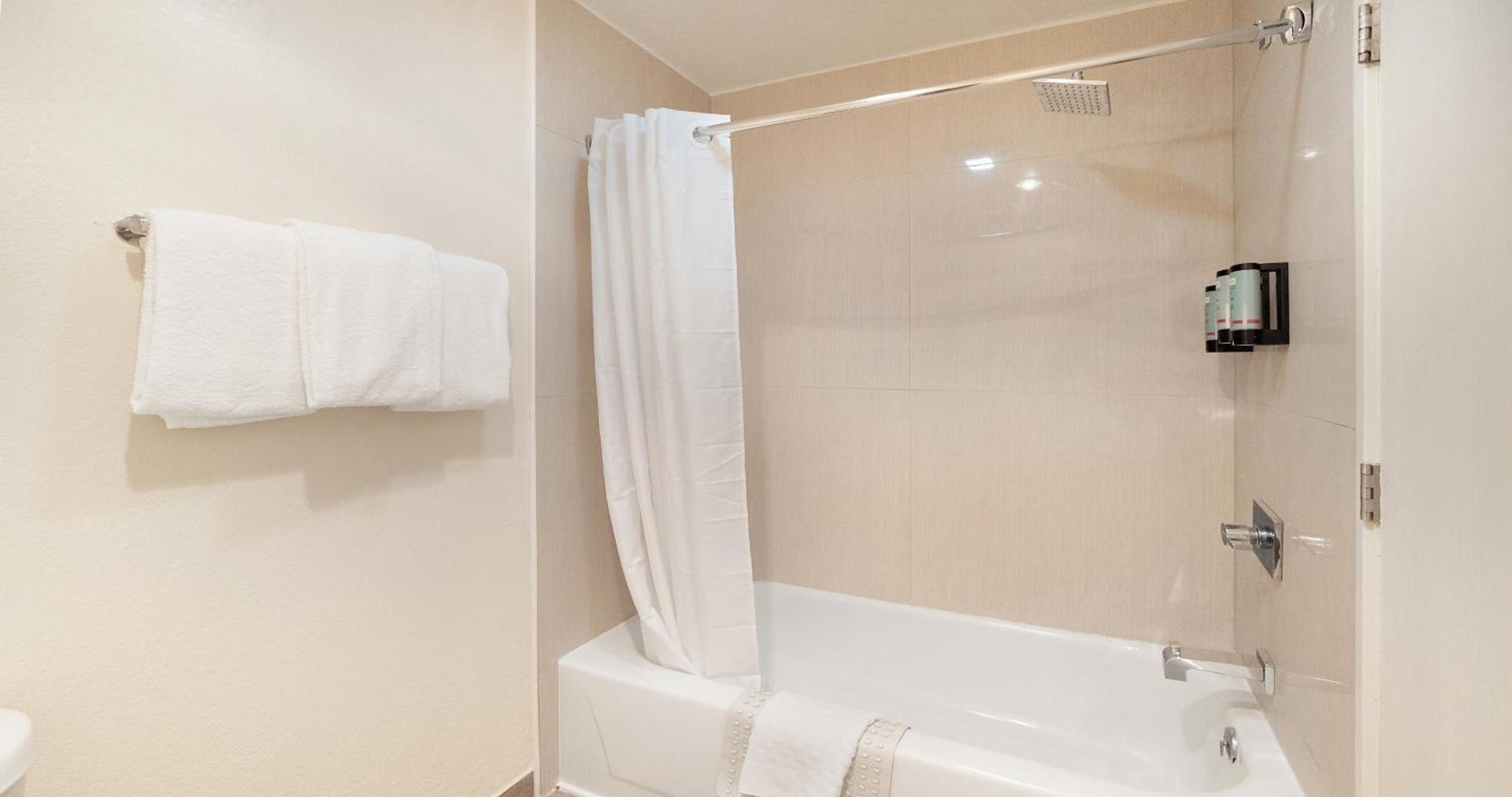 Best Western Amador Inn photo 83