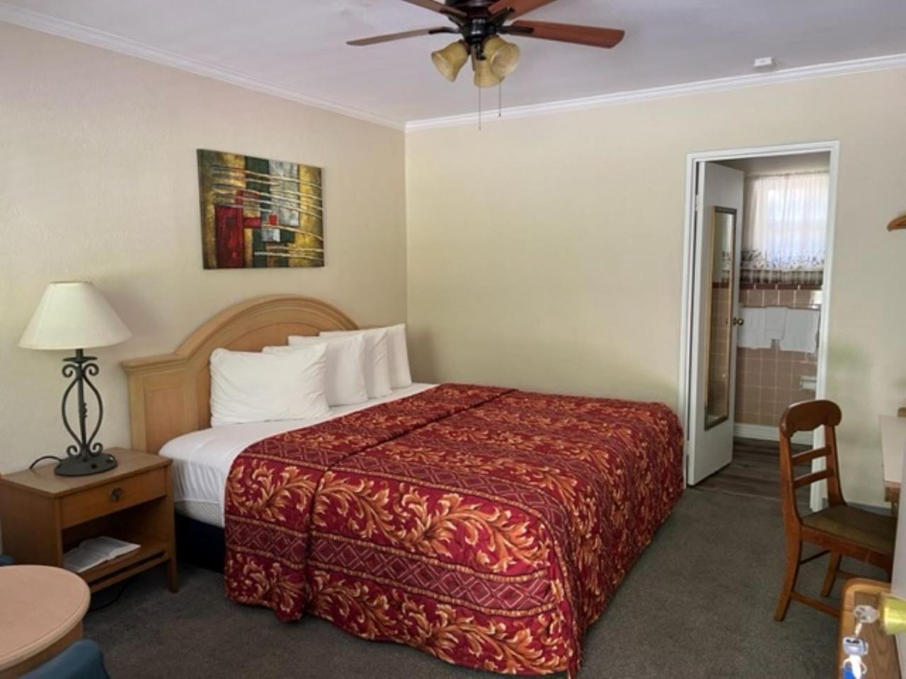 Rolling Brook Inn photo 10