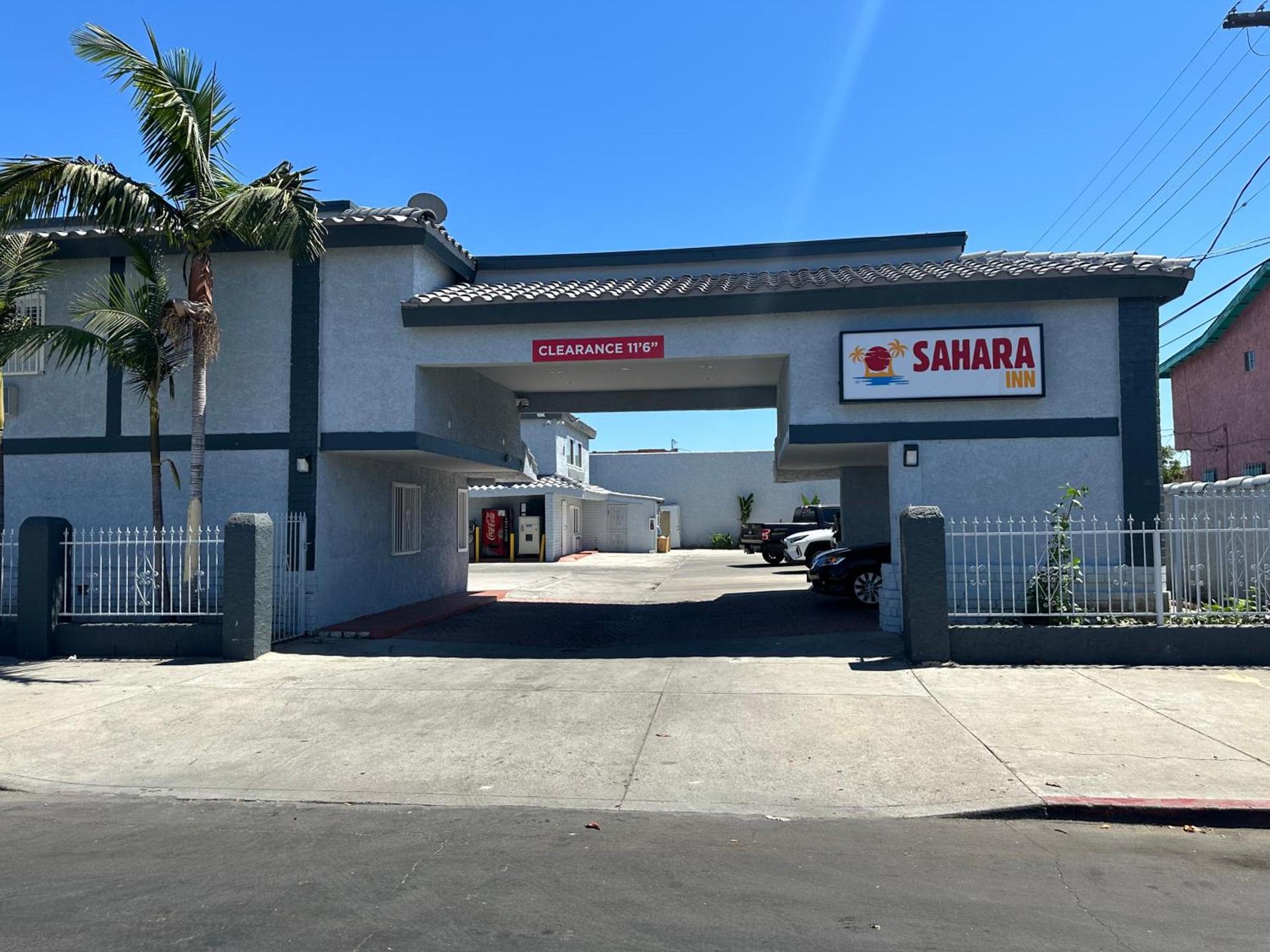 Sahara Inn - Los Angeles photo 4