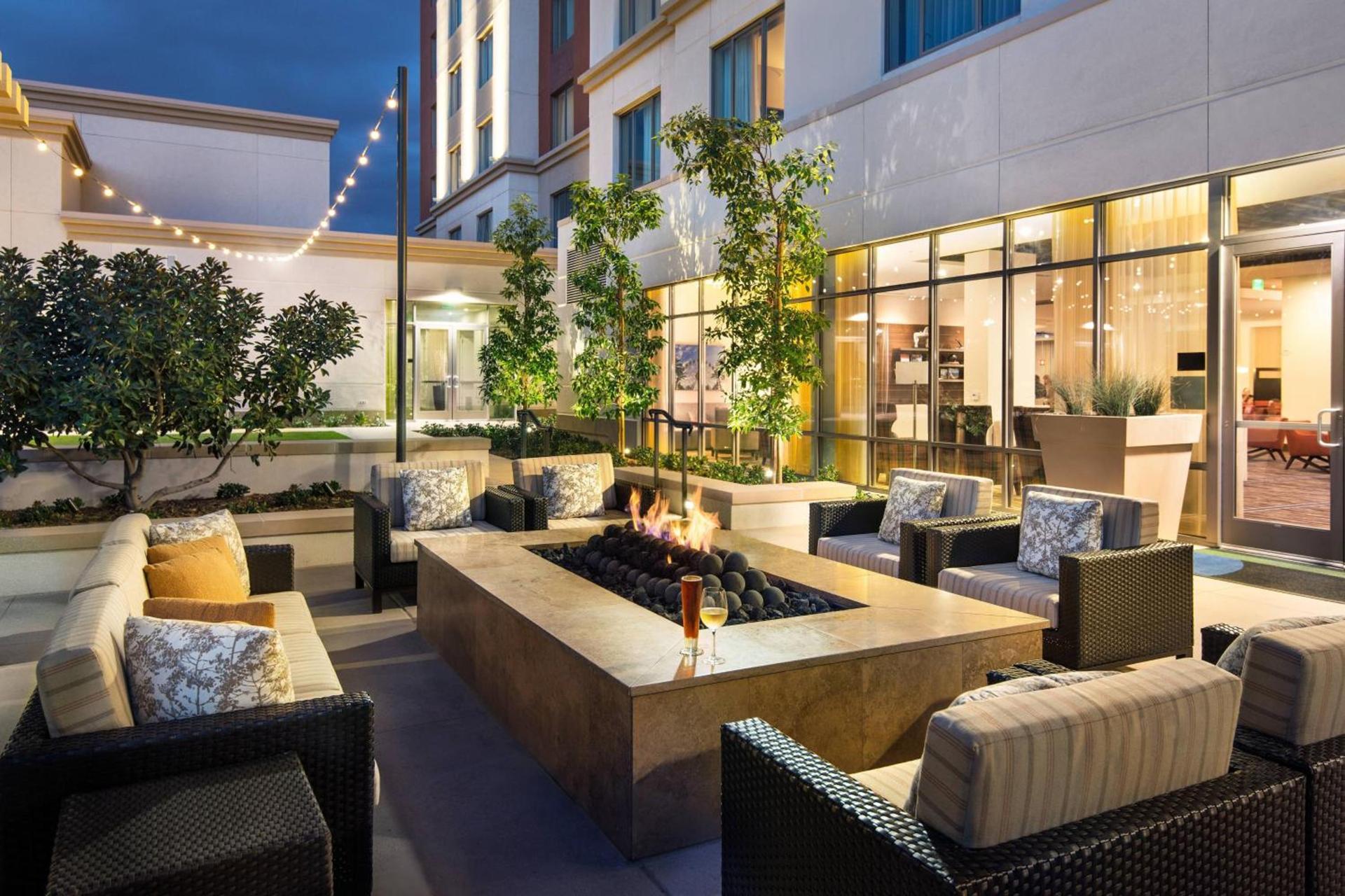 Courtyard by Marriott Irvine Spectrum photo 7