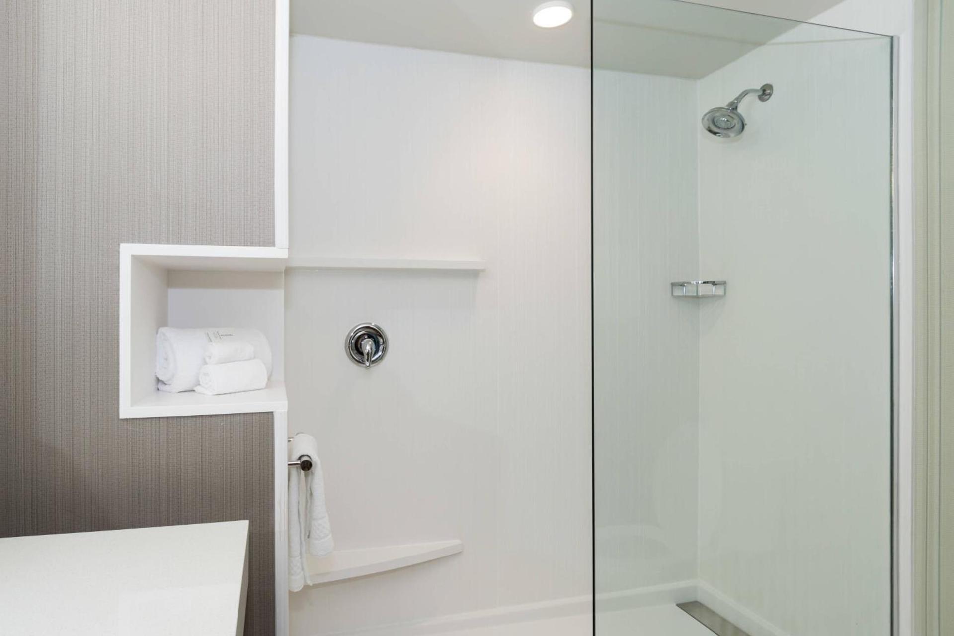 Courtyard By Marriott Fayetteville Fort Bragg Spring Lake photo 6