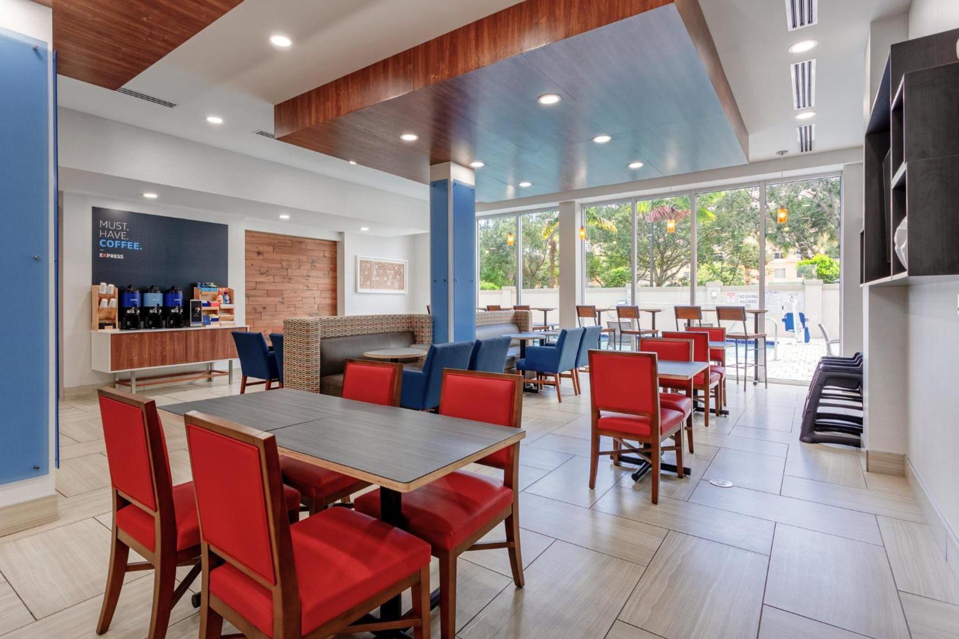 Holiday Inn Express & Suites - Miramar by IHG photo 34