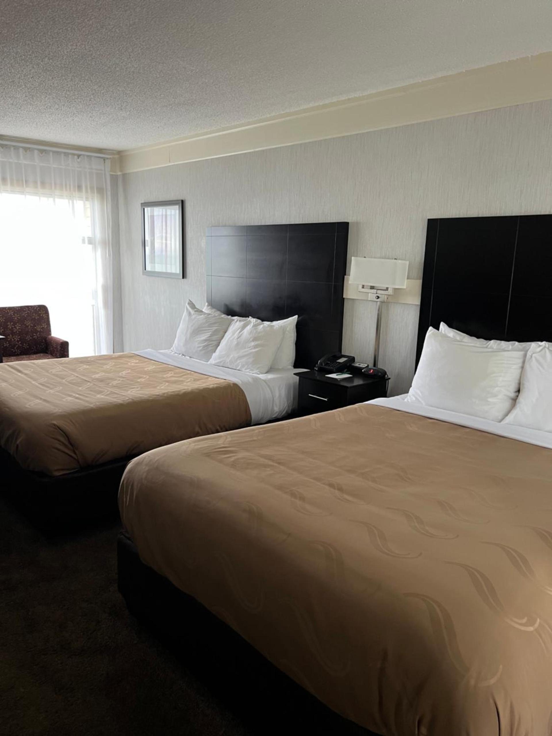 Quality Inn Lakefront photo 17