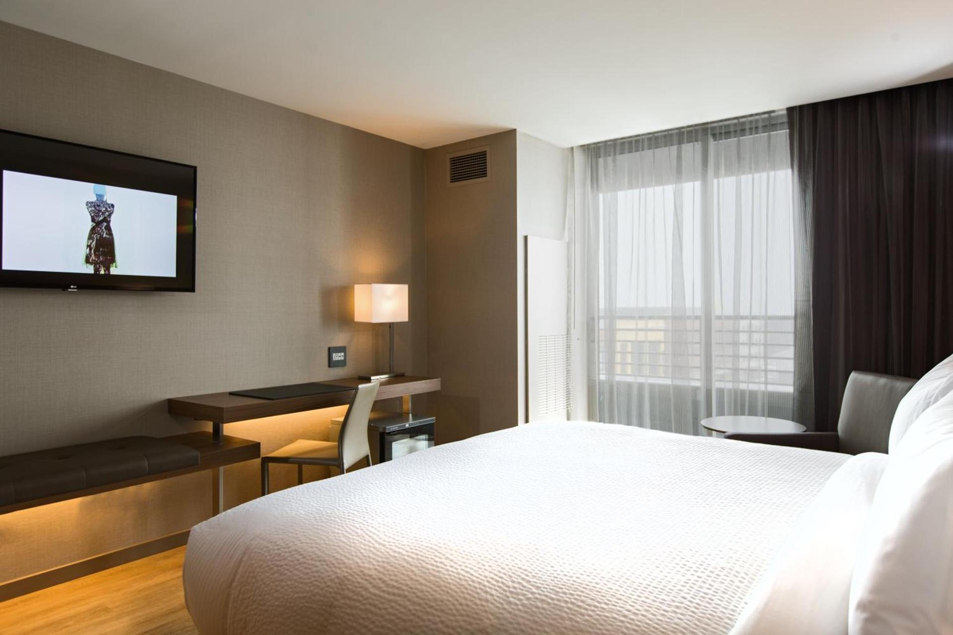 AC Hotel Cincinnati at Liberty Center photo 3