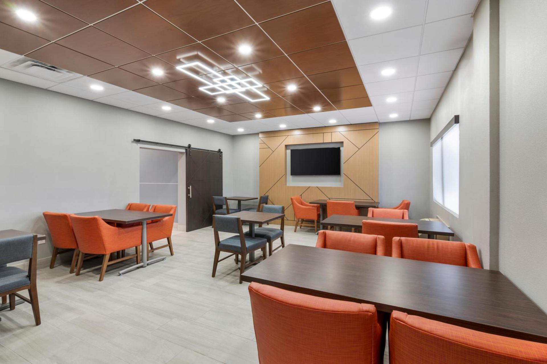 Holiday Inn Express Greencastle by IHG photo 8