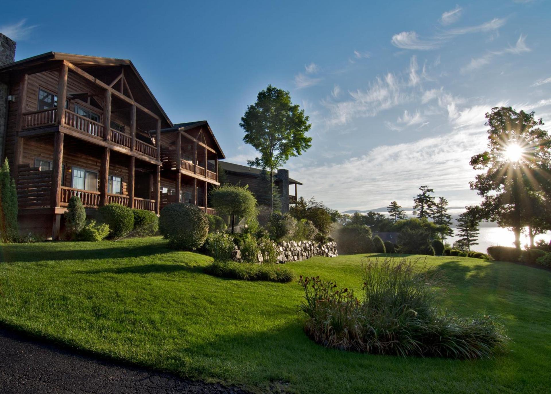 The Lodges at Cresthaven photo 1