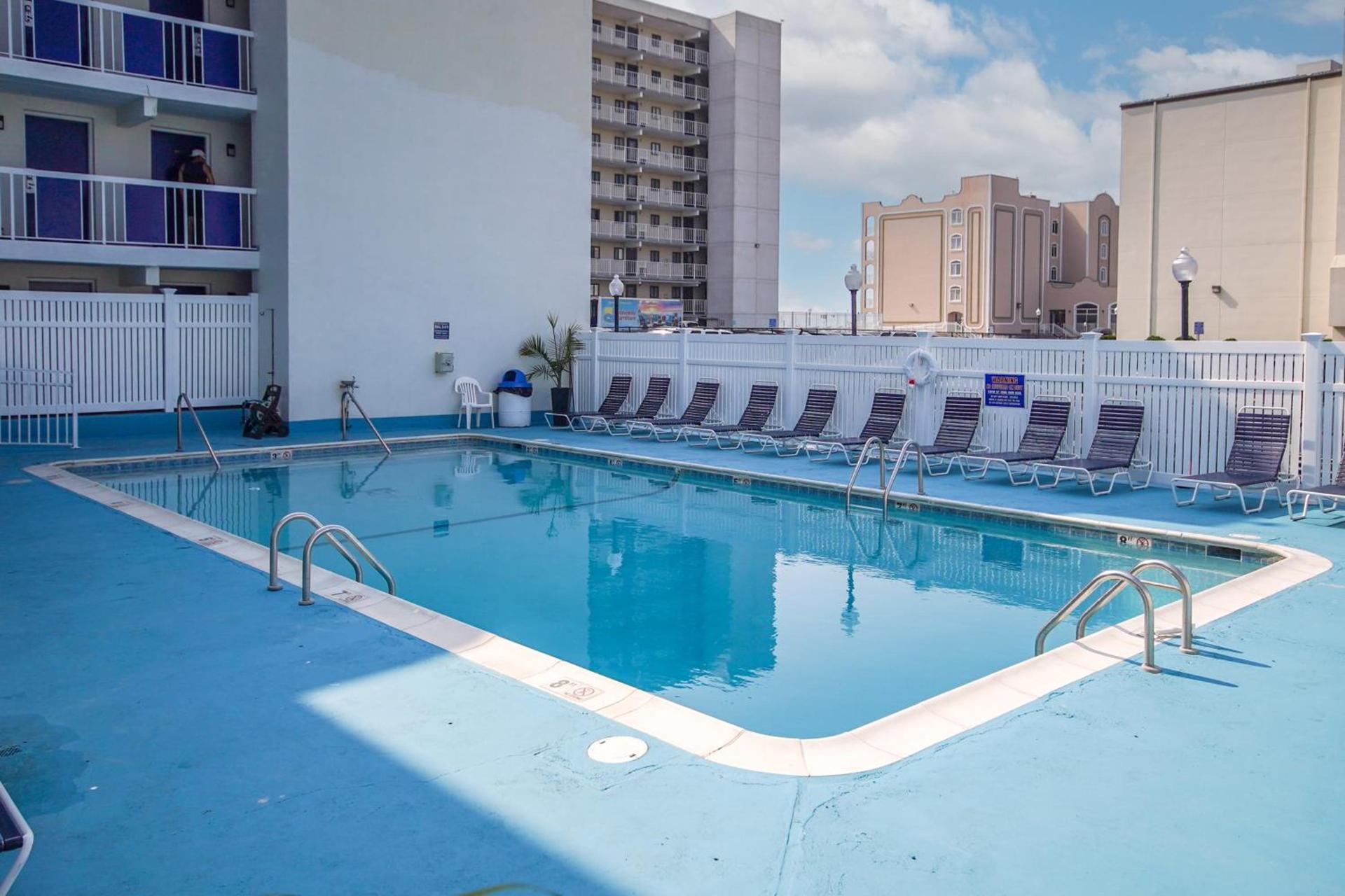 Flamingo Motel photo 29