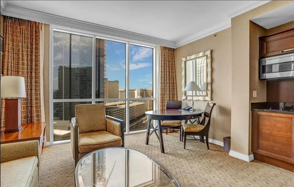 Signature MGM Suite with Strip and Sphere View photo 6