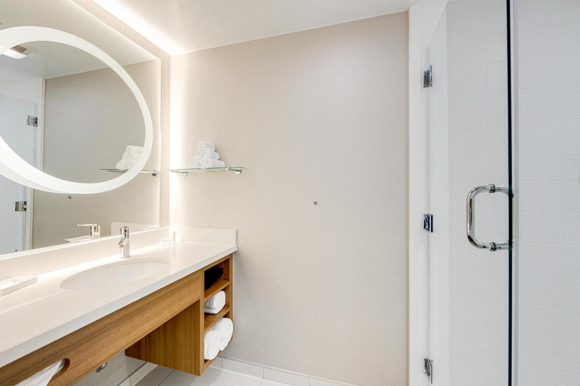 SpringHill Suites by Marriott Houston The Woodlands photo 19