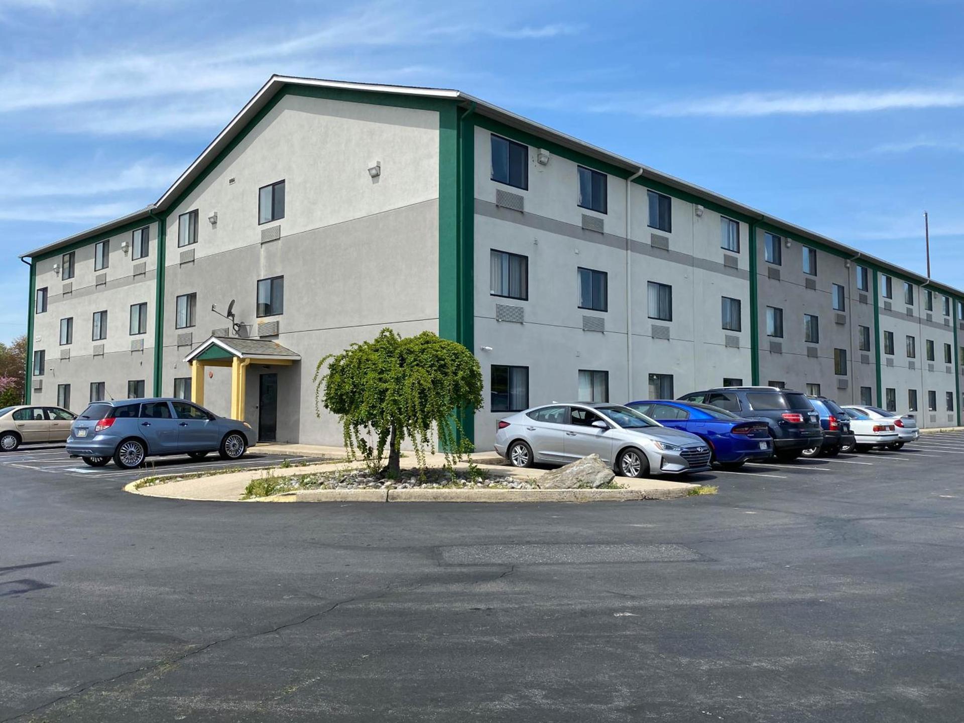Motel 6 Lancaster photo 18