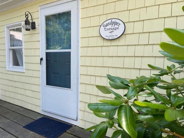 The Harbor Inn photo 11