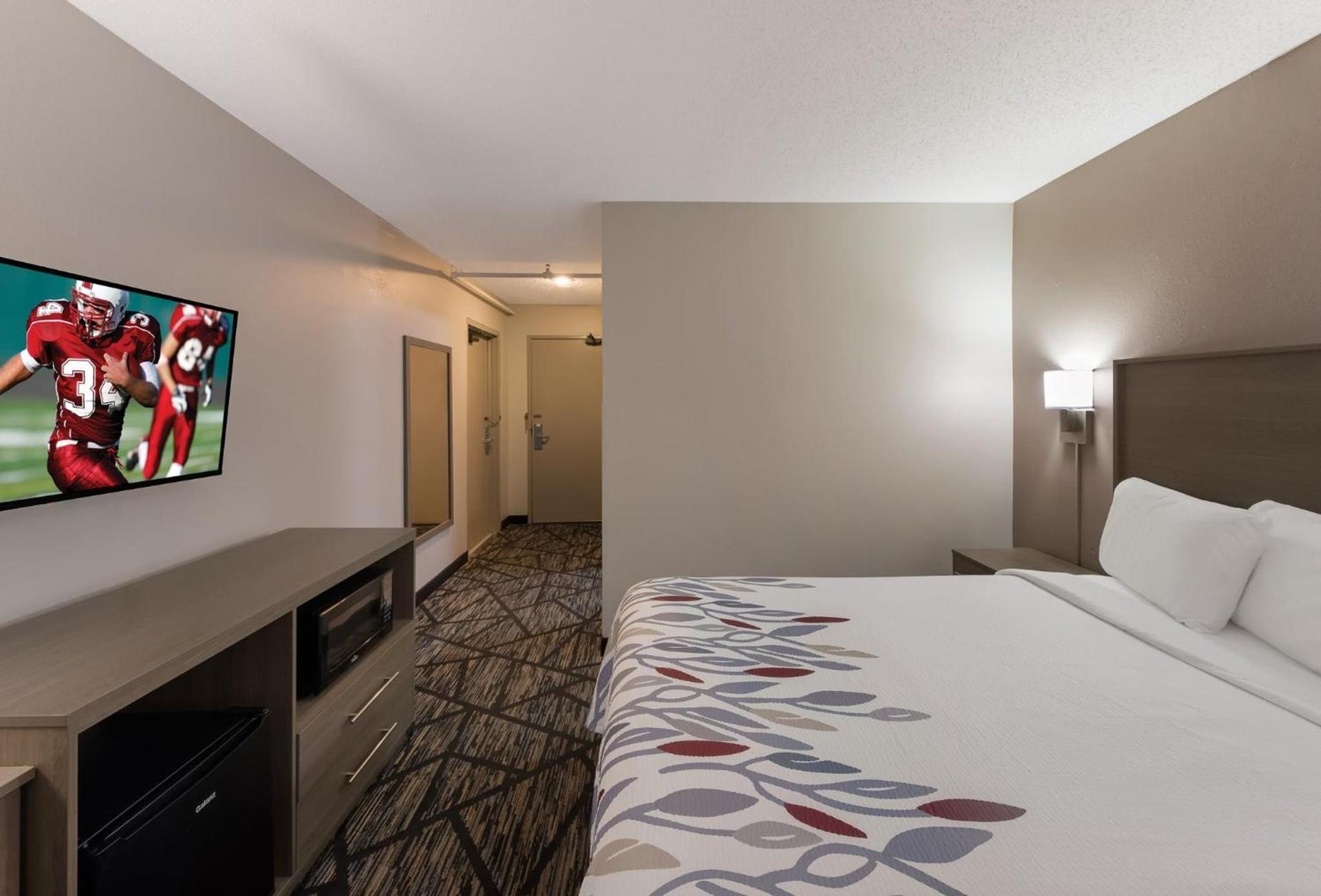 Red Roof Inn Mansfield photo 27