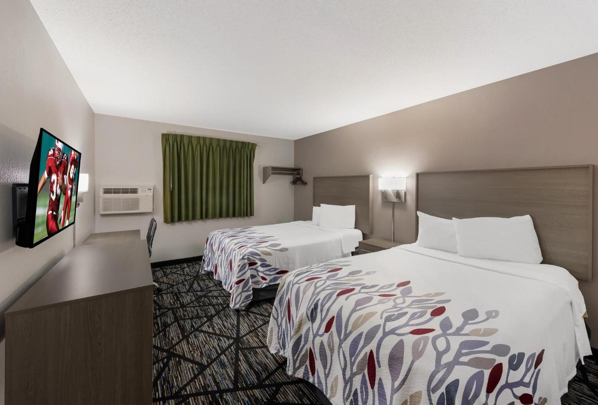 Red Roof Inn Mansfield photo 19