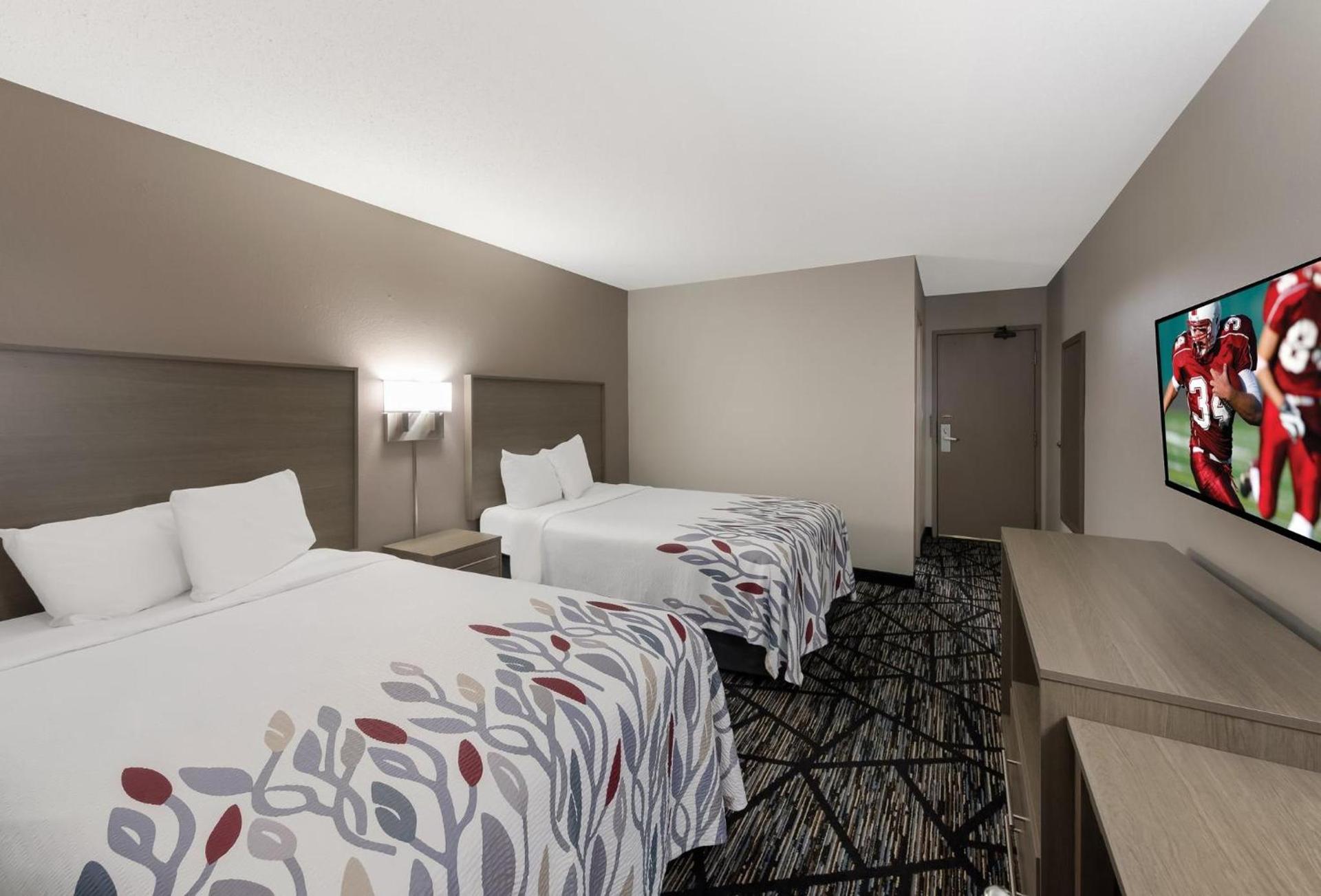 Red Roof Inn Mansfield photo 20