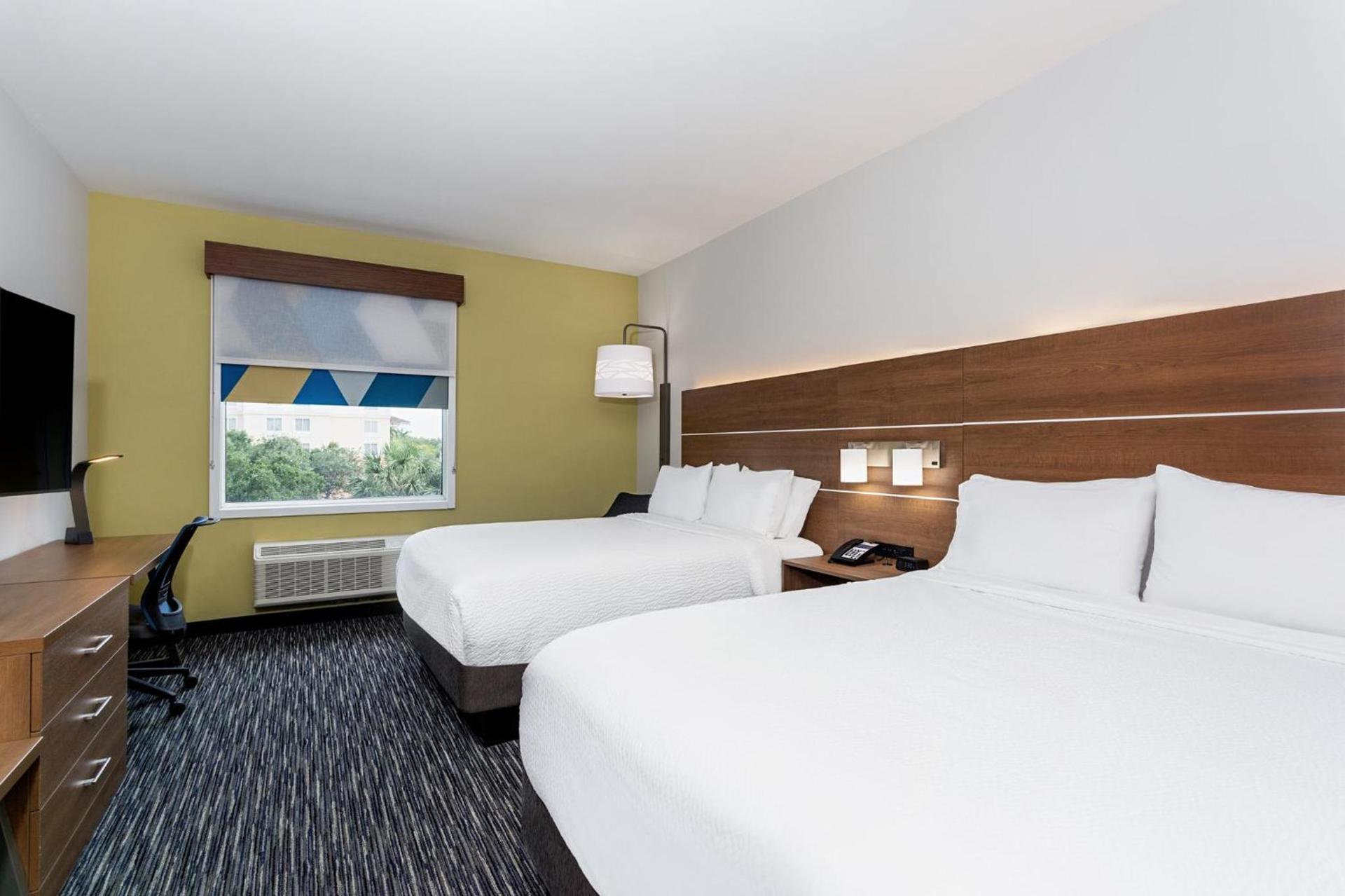 Holiday Inn Express & Suites - Miramar by IHG photo 36