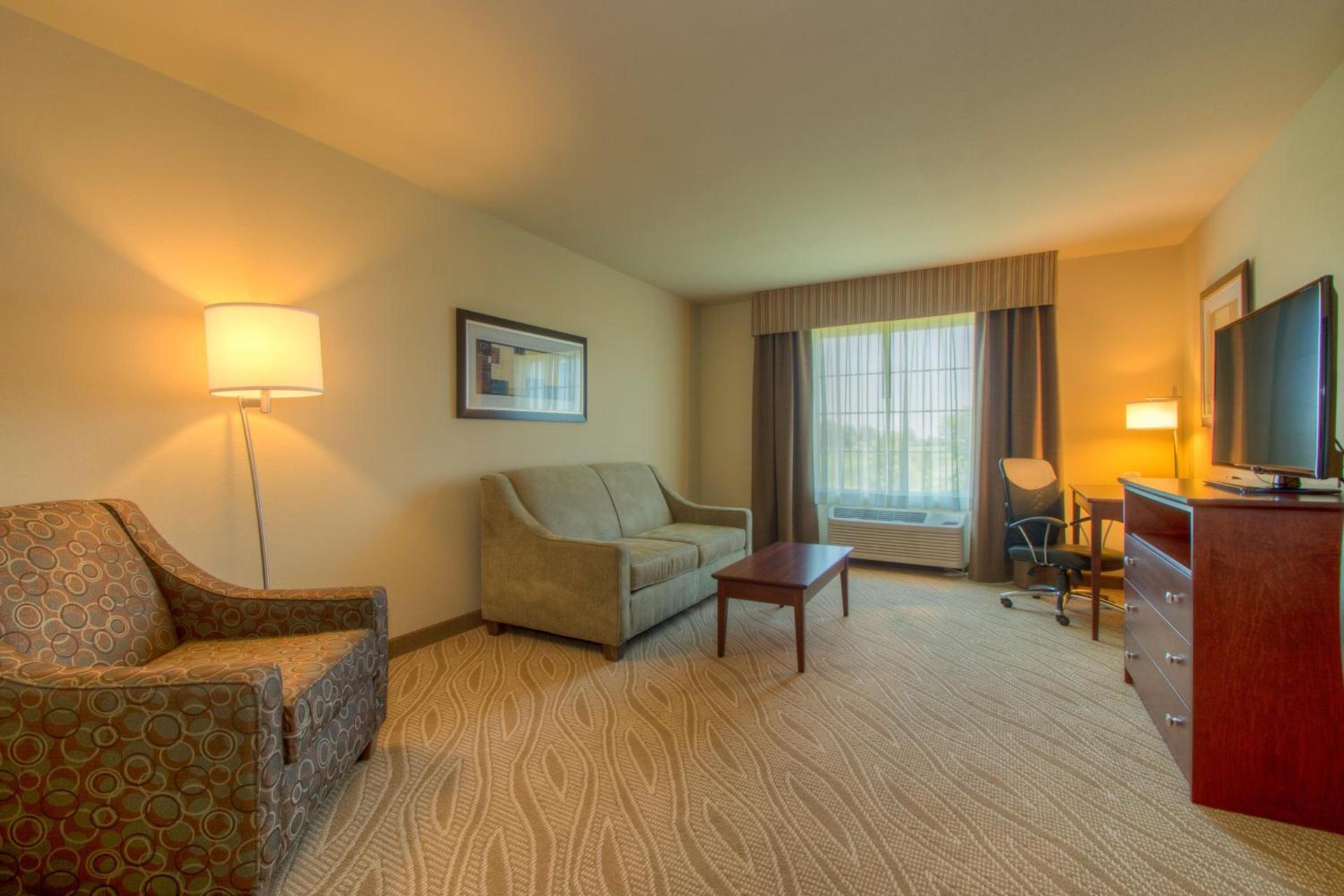 Cobblestone Inn & Suites - Holyoke photo 14