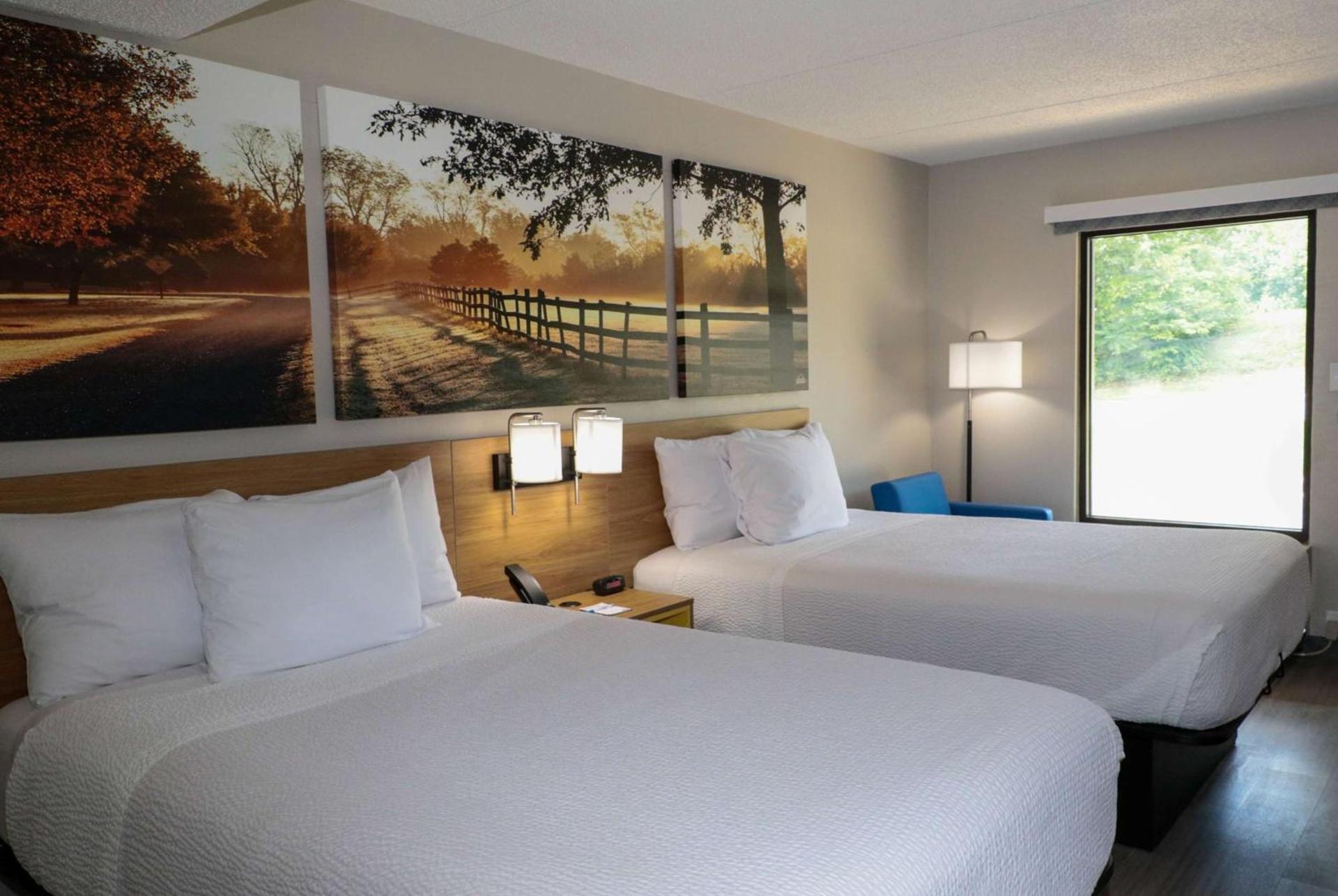 Days Inn by Wyndham Farmville photo 7