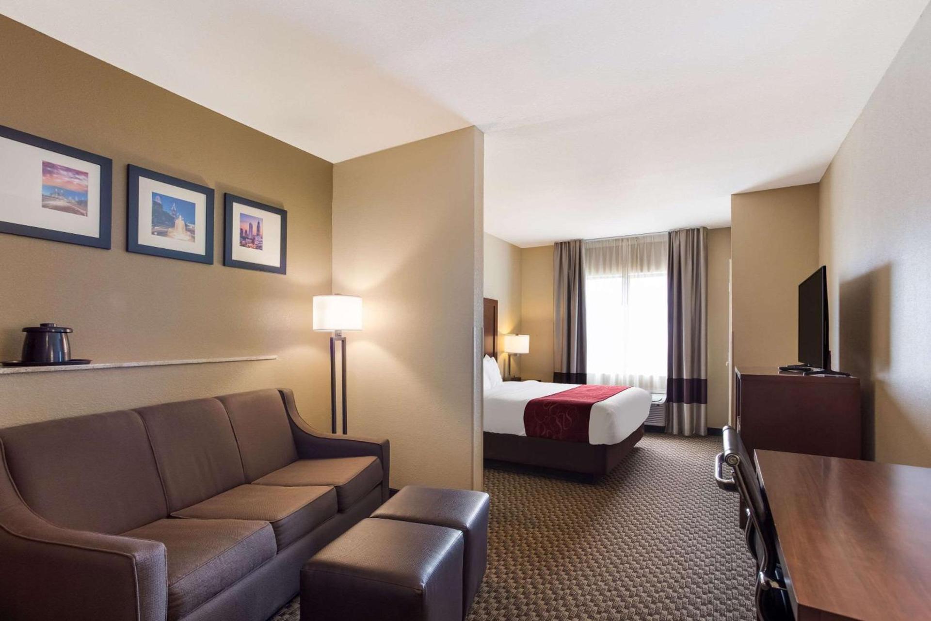 Comfort Suites Saraland - North Mobile photo 17
