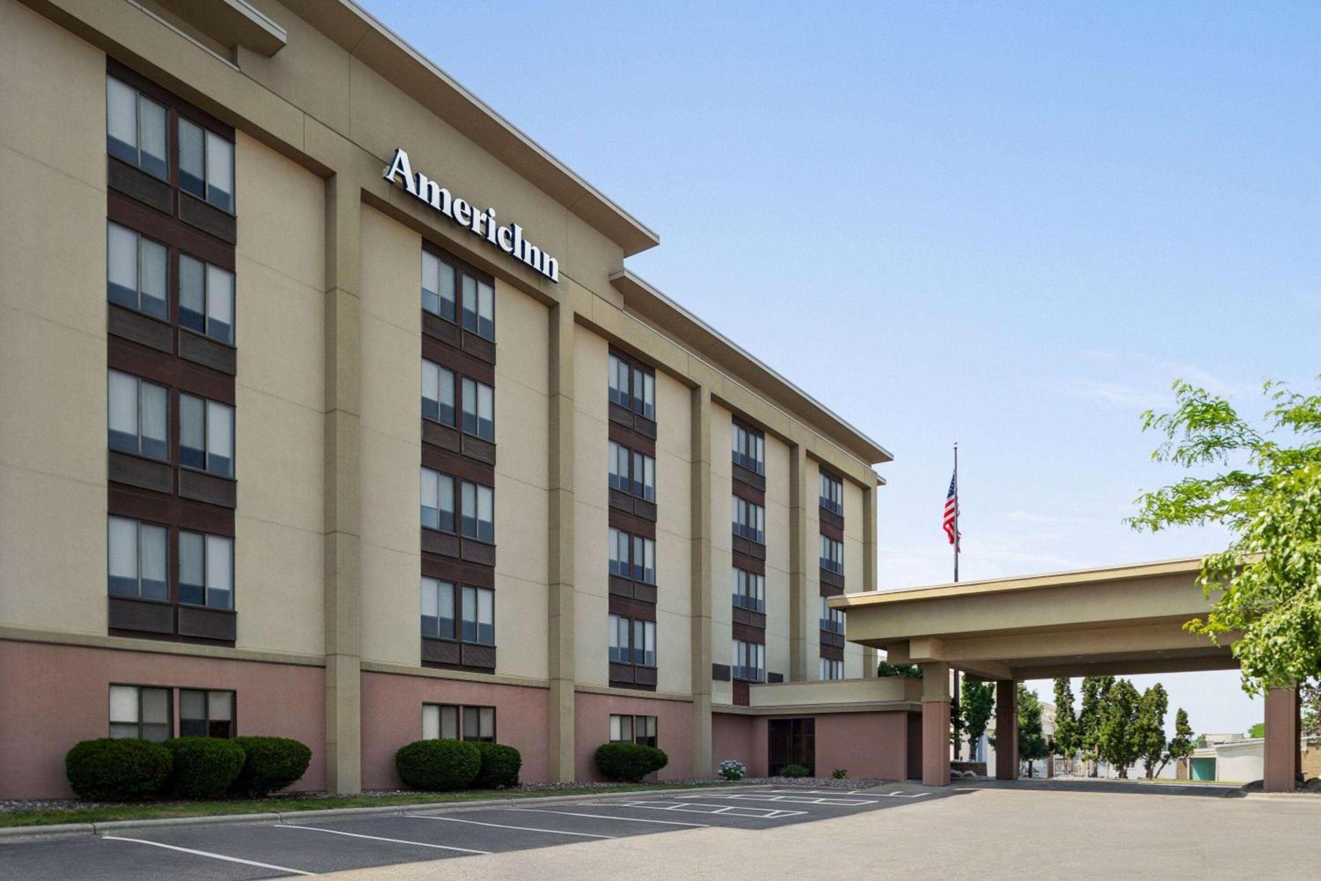 AmericInn by Wyndham Madison West photo 2