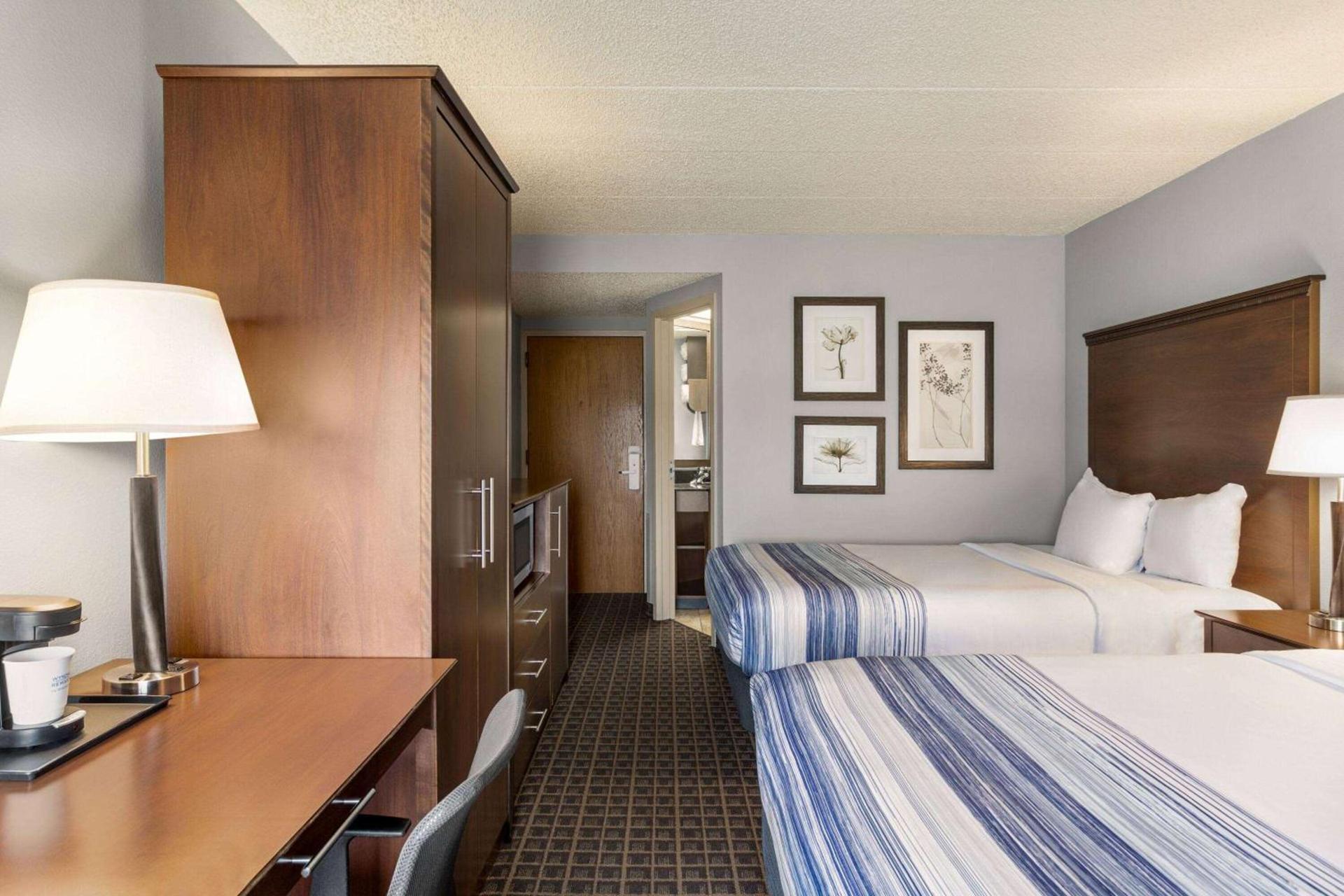 AmericInn by Wyndham Madison West photo 28