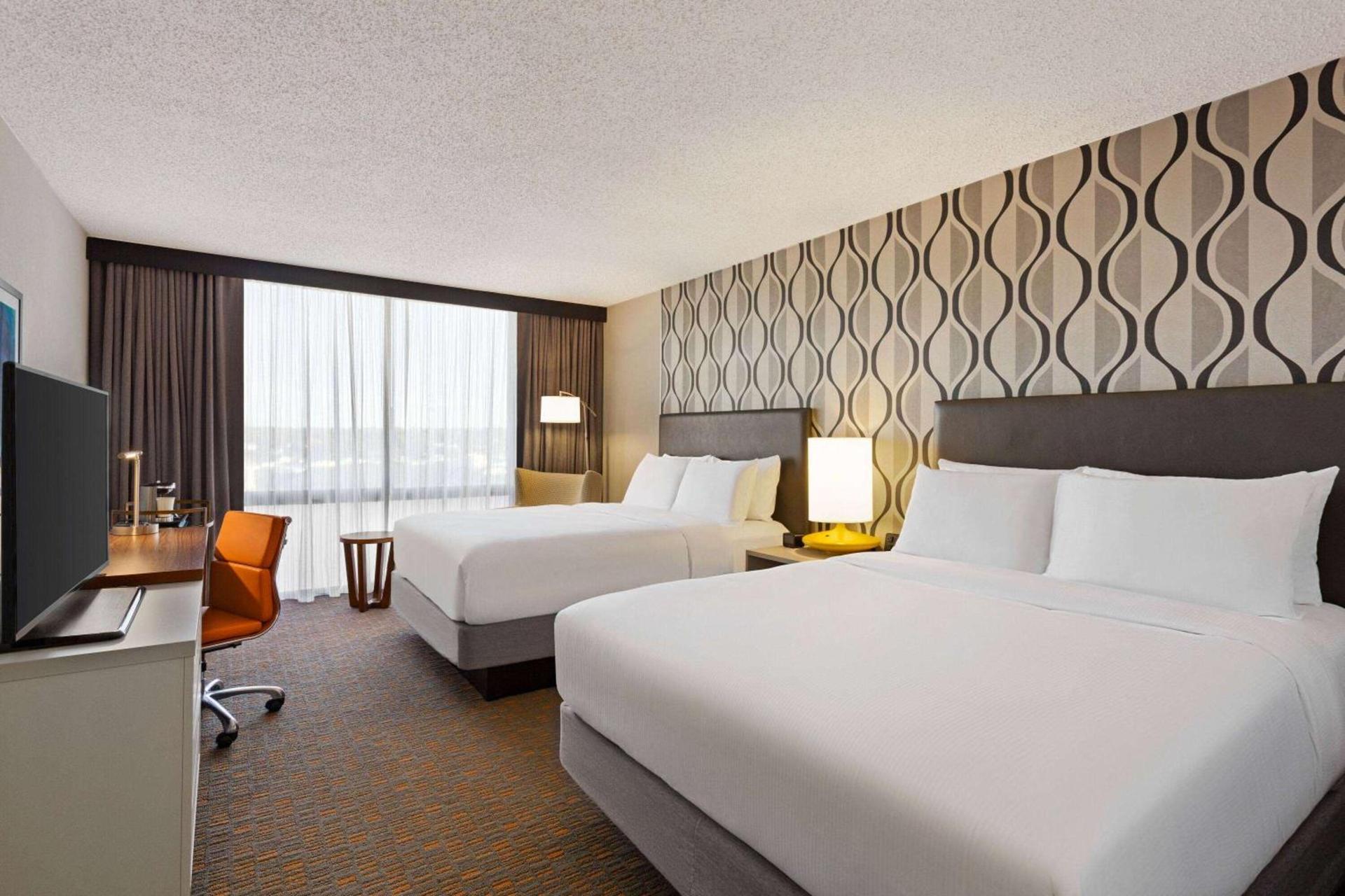 Wyndham Fort Smith City Center photo 17