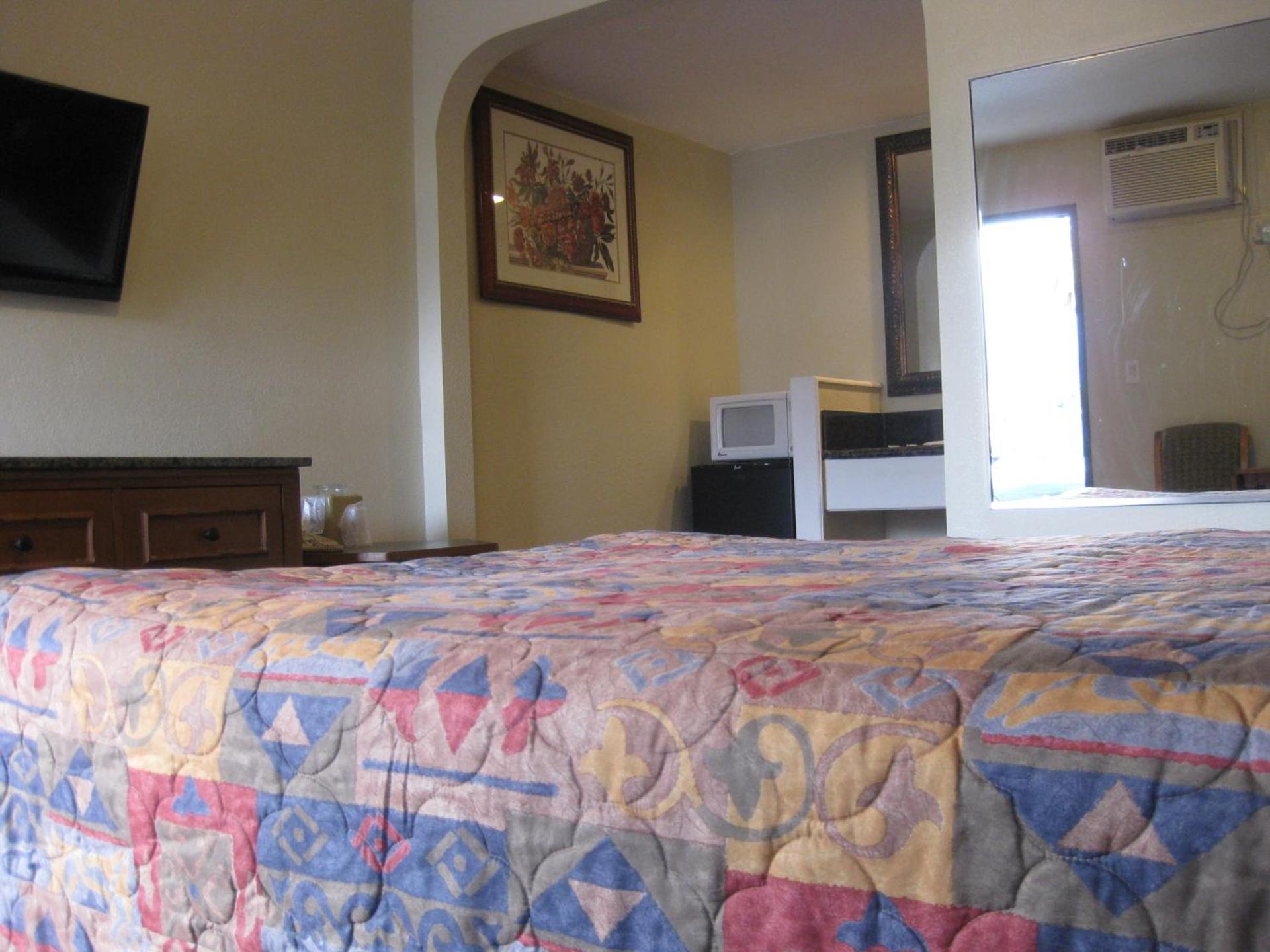 Sunshine Motel photo 2