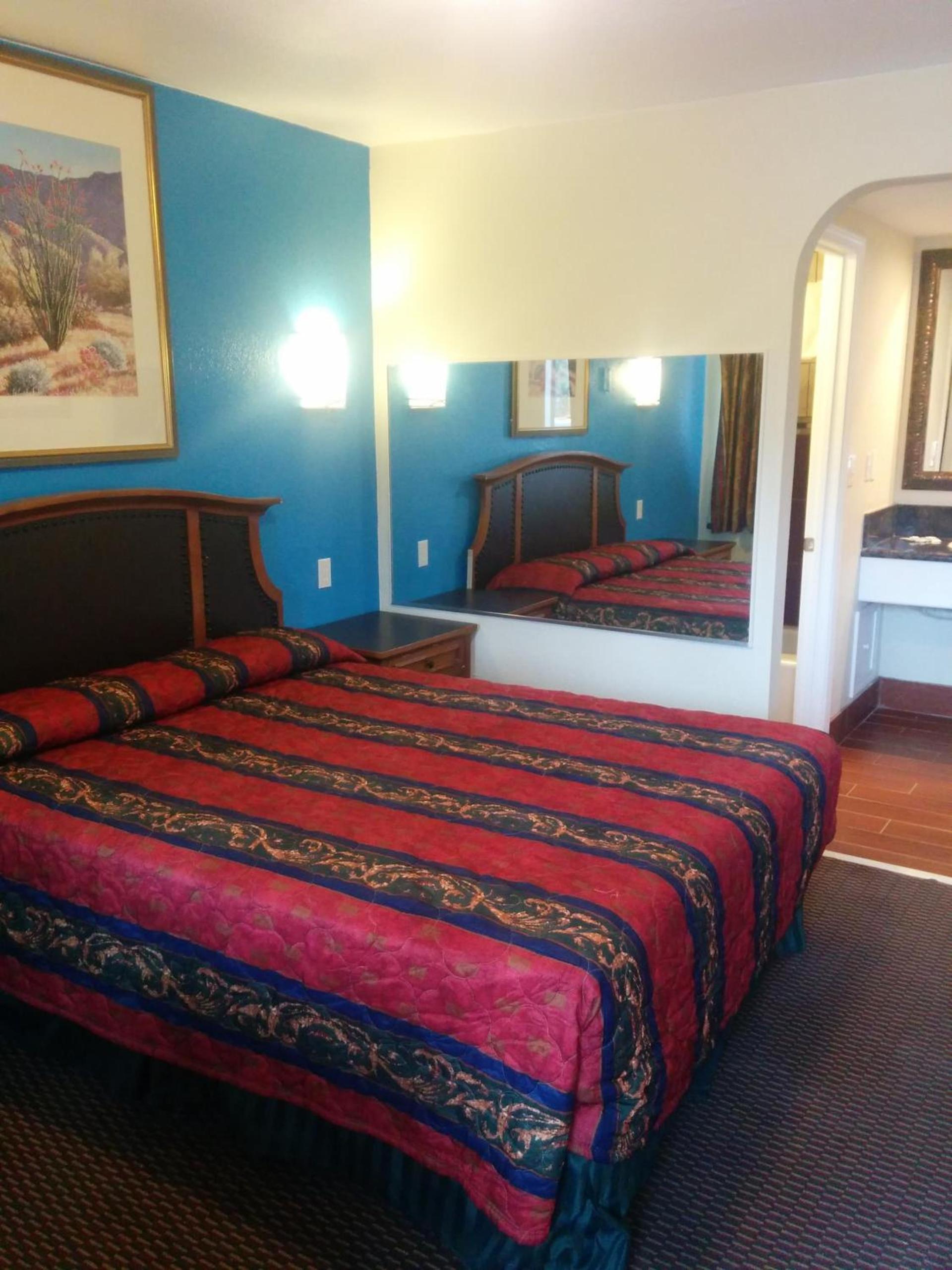 Sunshine Motel photo 5
