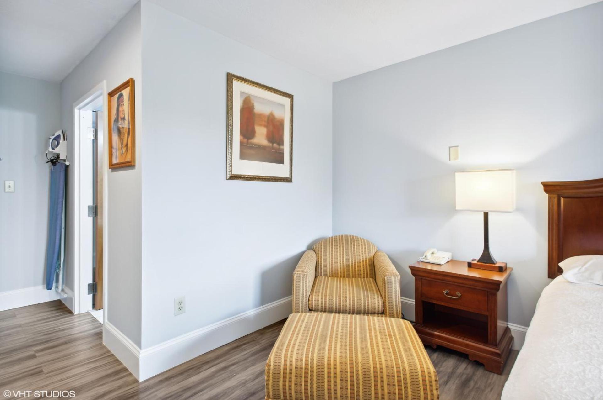 My Hometown Inn photo 21