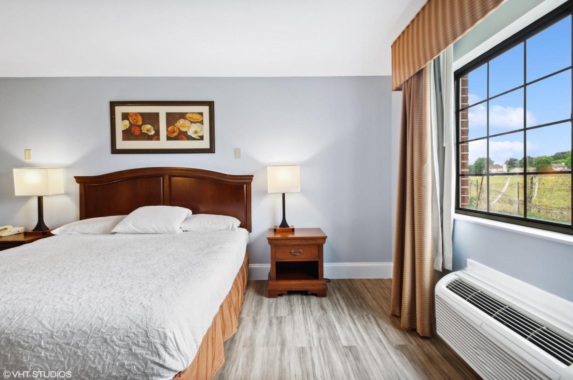 My Hometown Inn photo 17