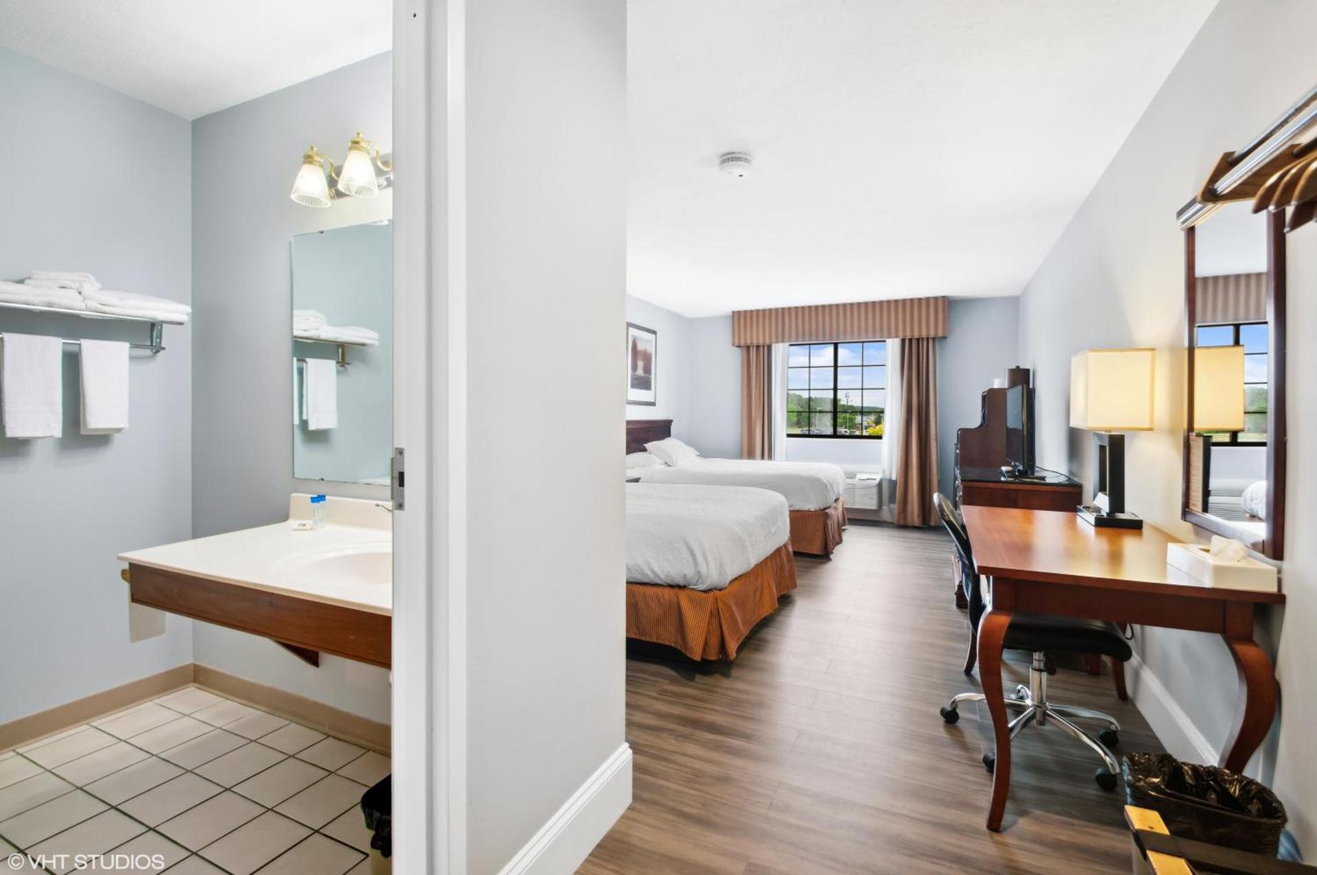 My Hometown Inn photo 36