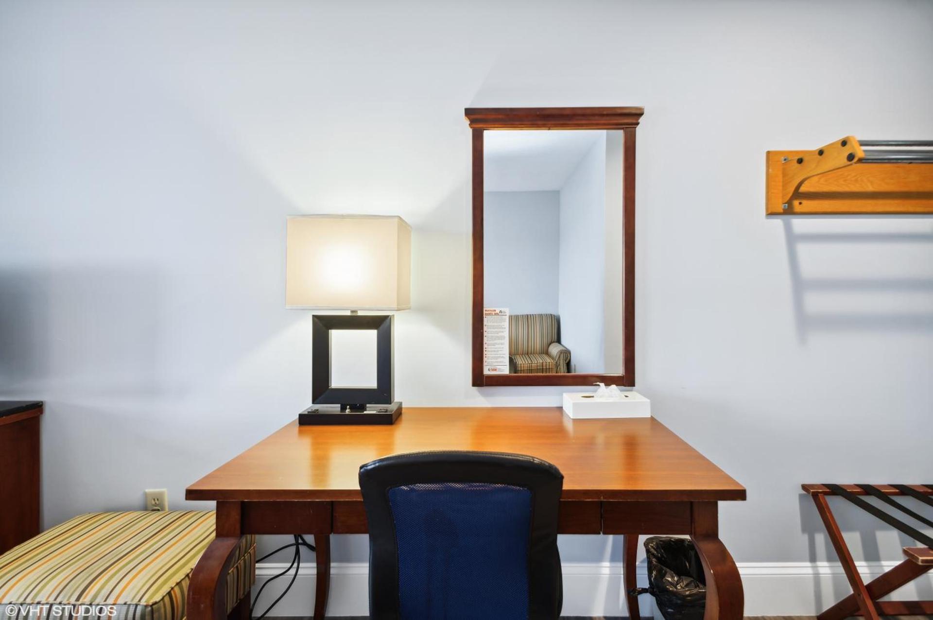 My Hometown Inn photo 40