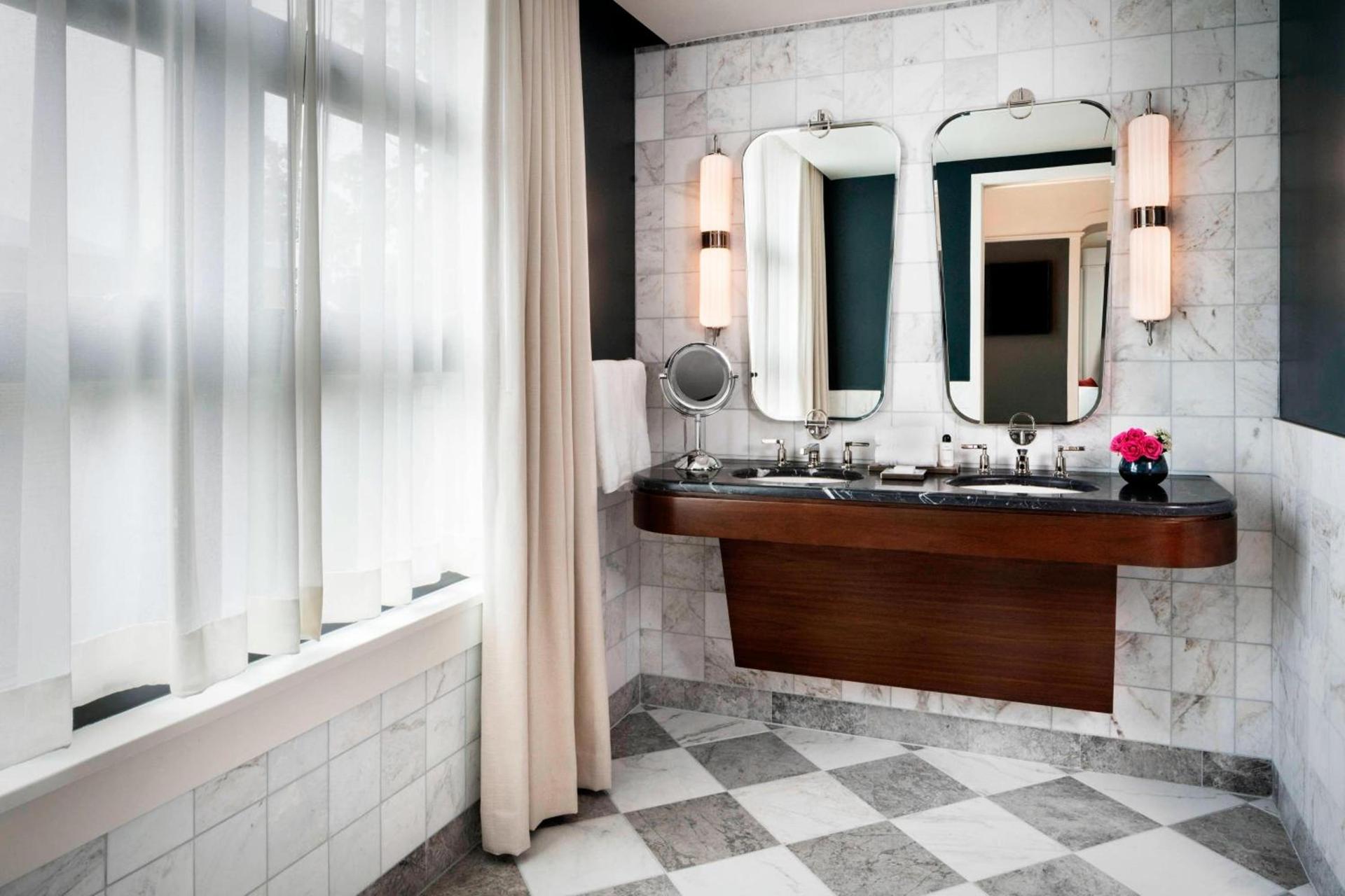 Perry Lane Hotel, a Luxury Collection Hotel, Savannah photo 31