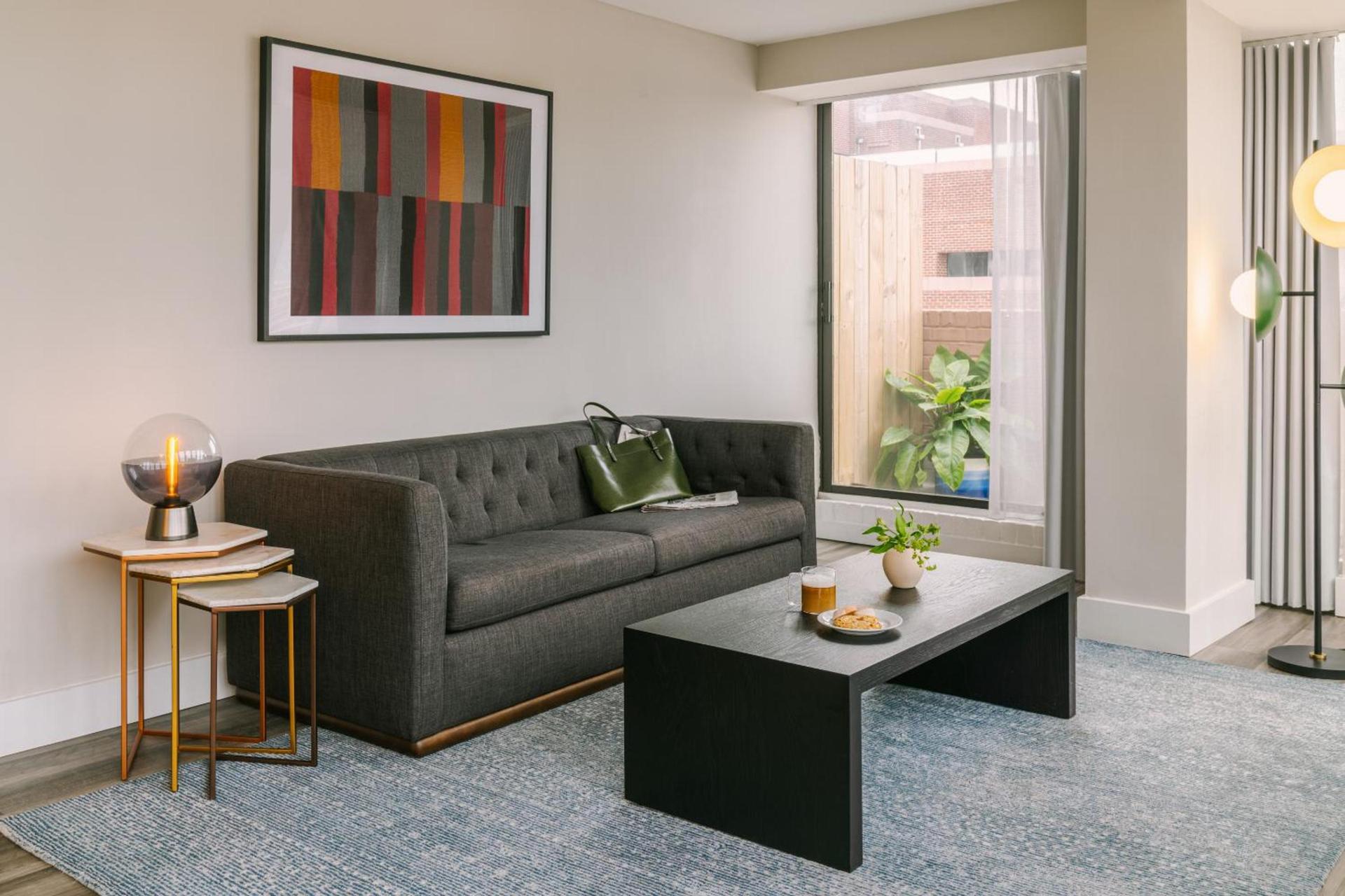 Global Luxury Suites at Georgetown photo 11
