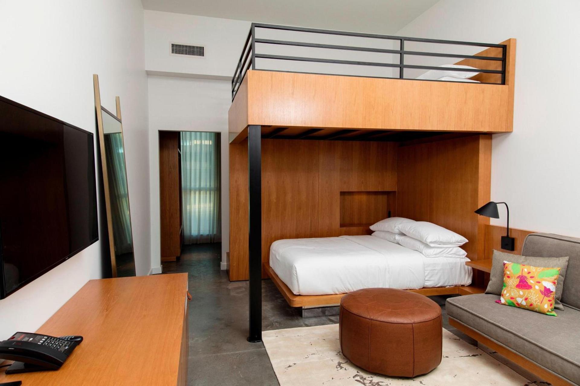 The Sarasota Modern, a Tribute Portfolio Hotel photo 21