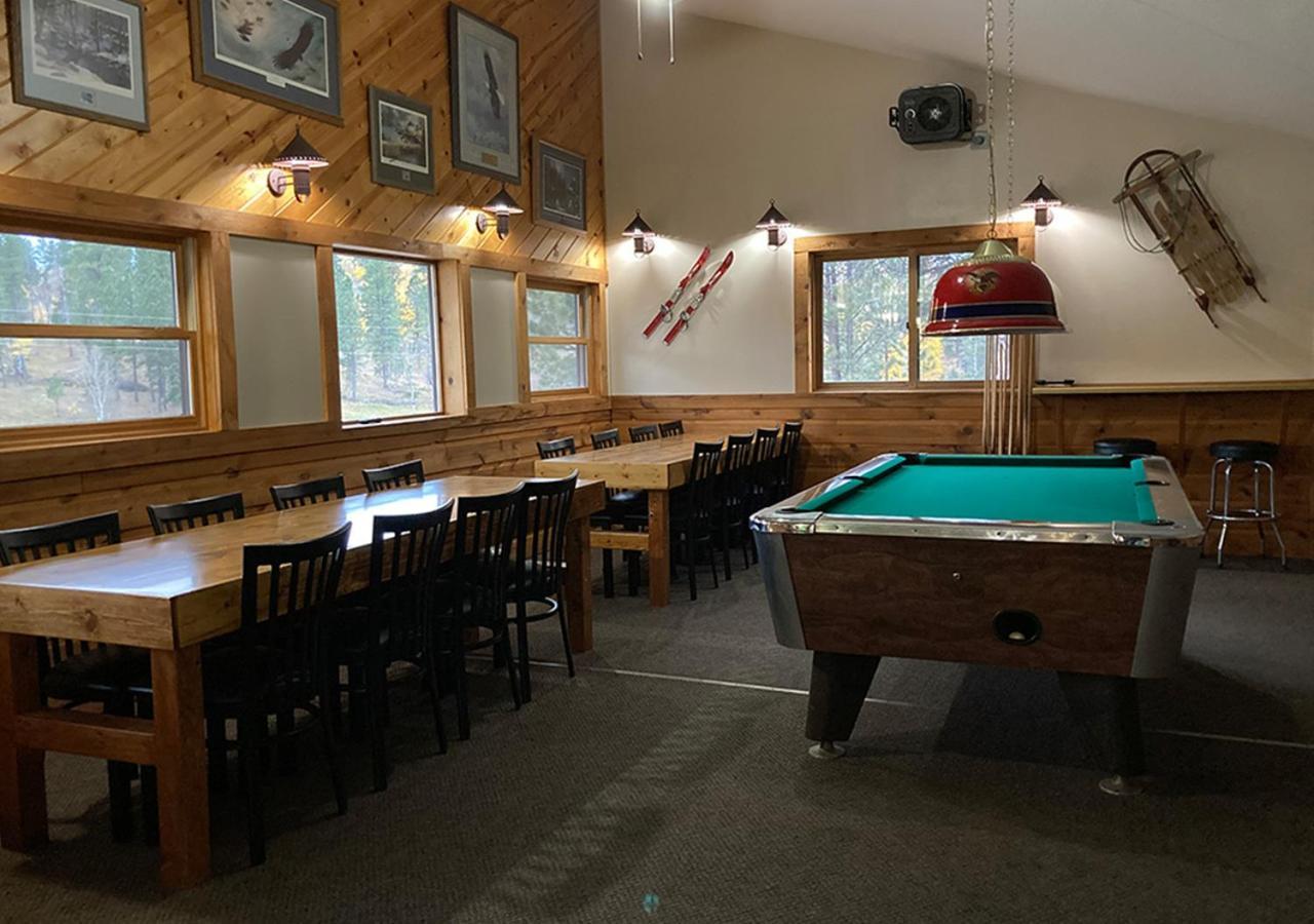 Trailshead Lodge - Cabin 5 photo 10