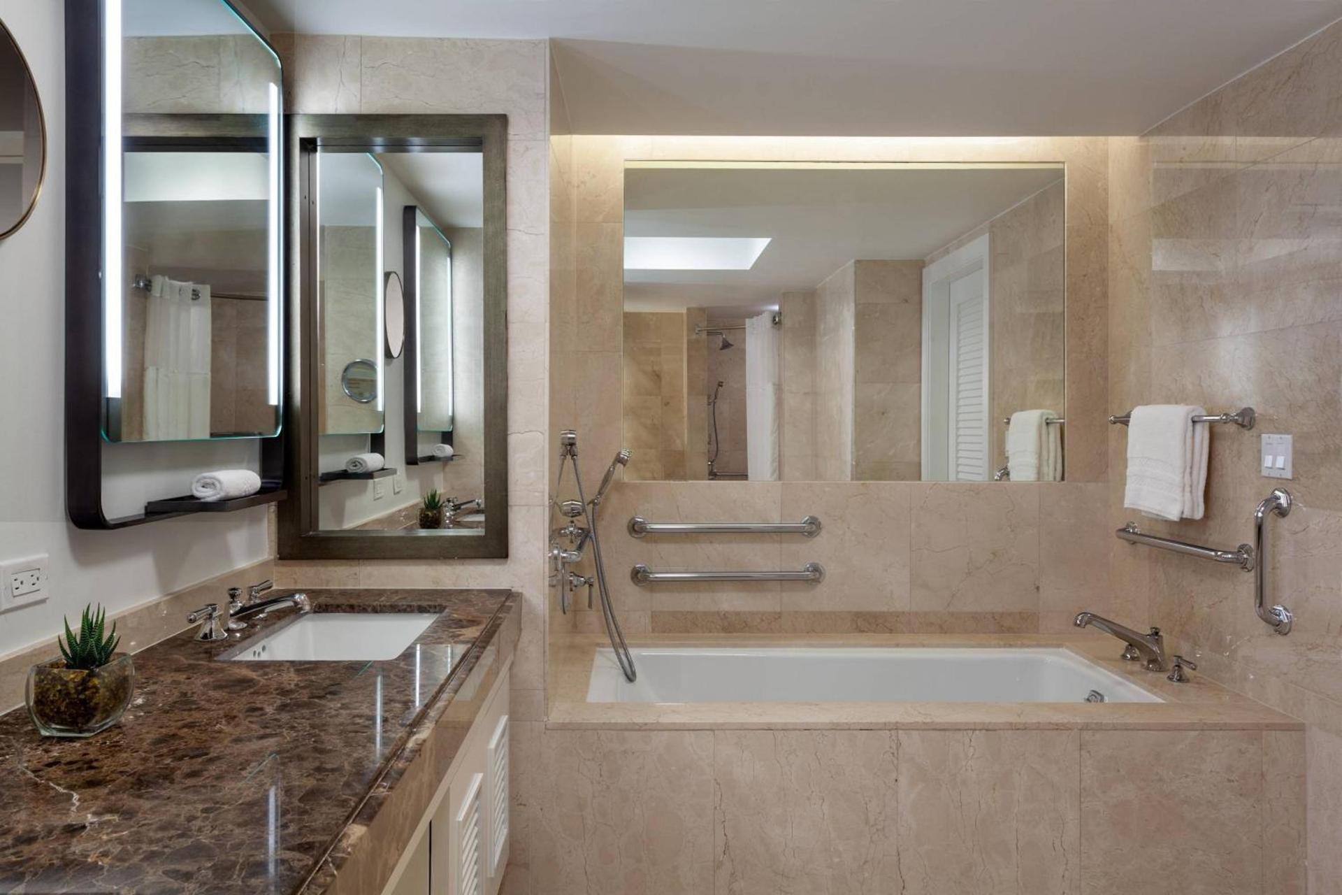 The Ritz-Carlton, Fort Lauderdale photo 18