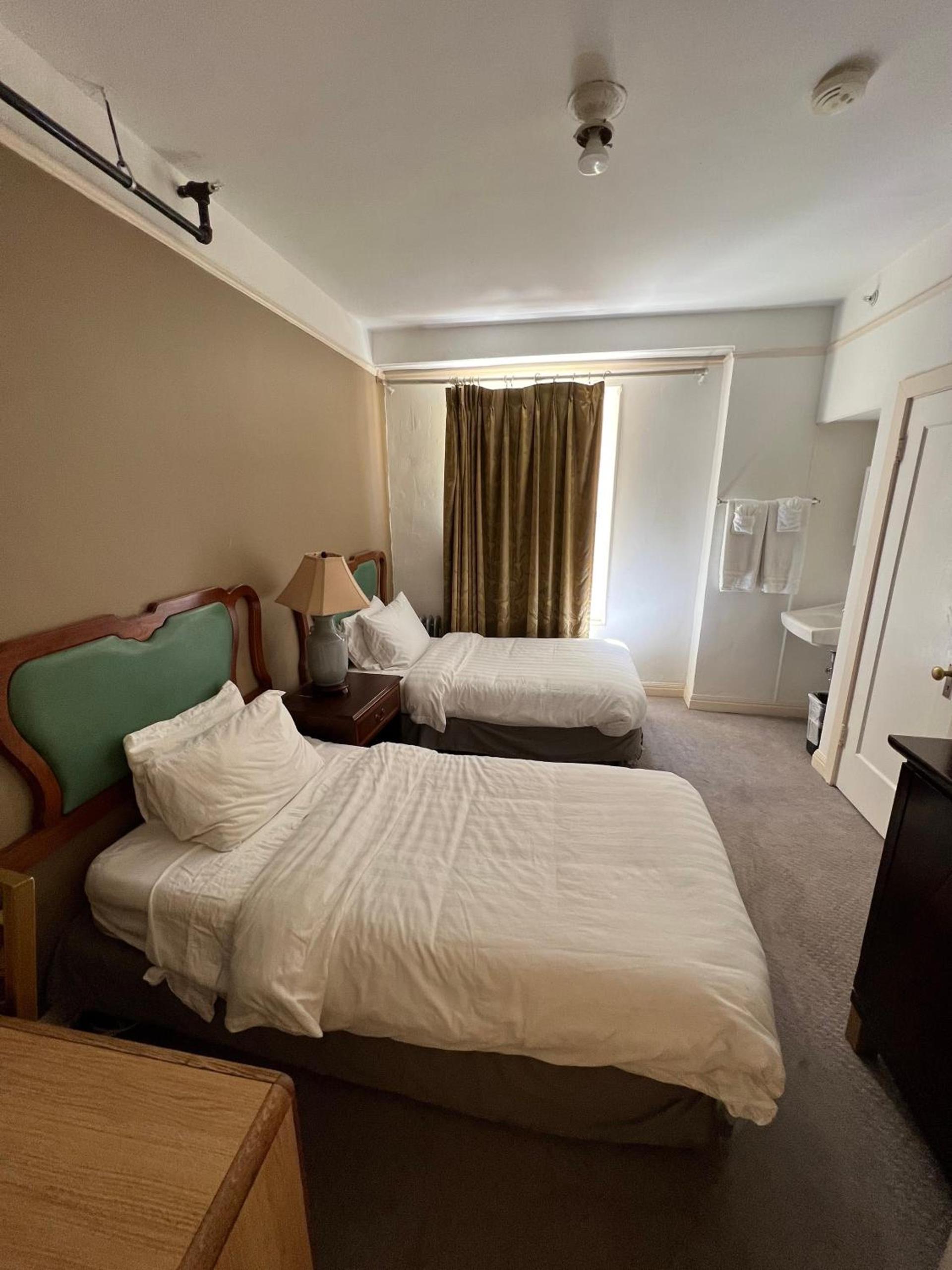 Nash Hotel photo 8