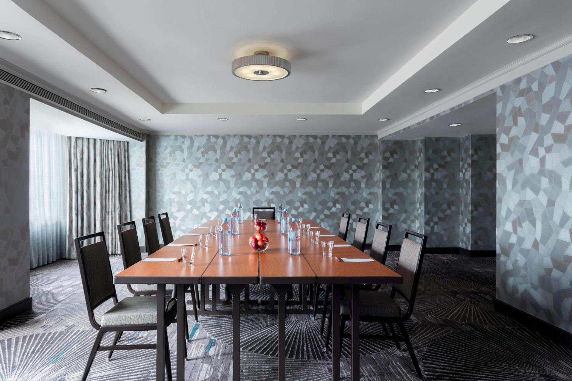 Crystal Gateway Marriott photo 57